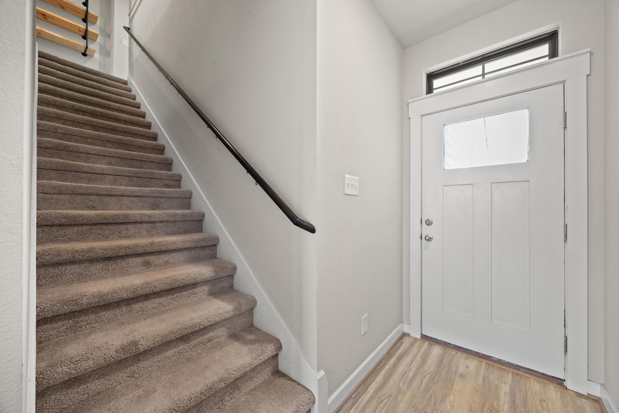 441 Fieldwood Dr #c Property Photo 12