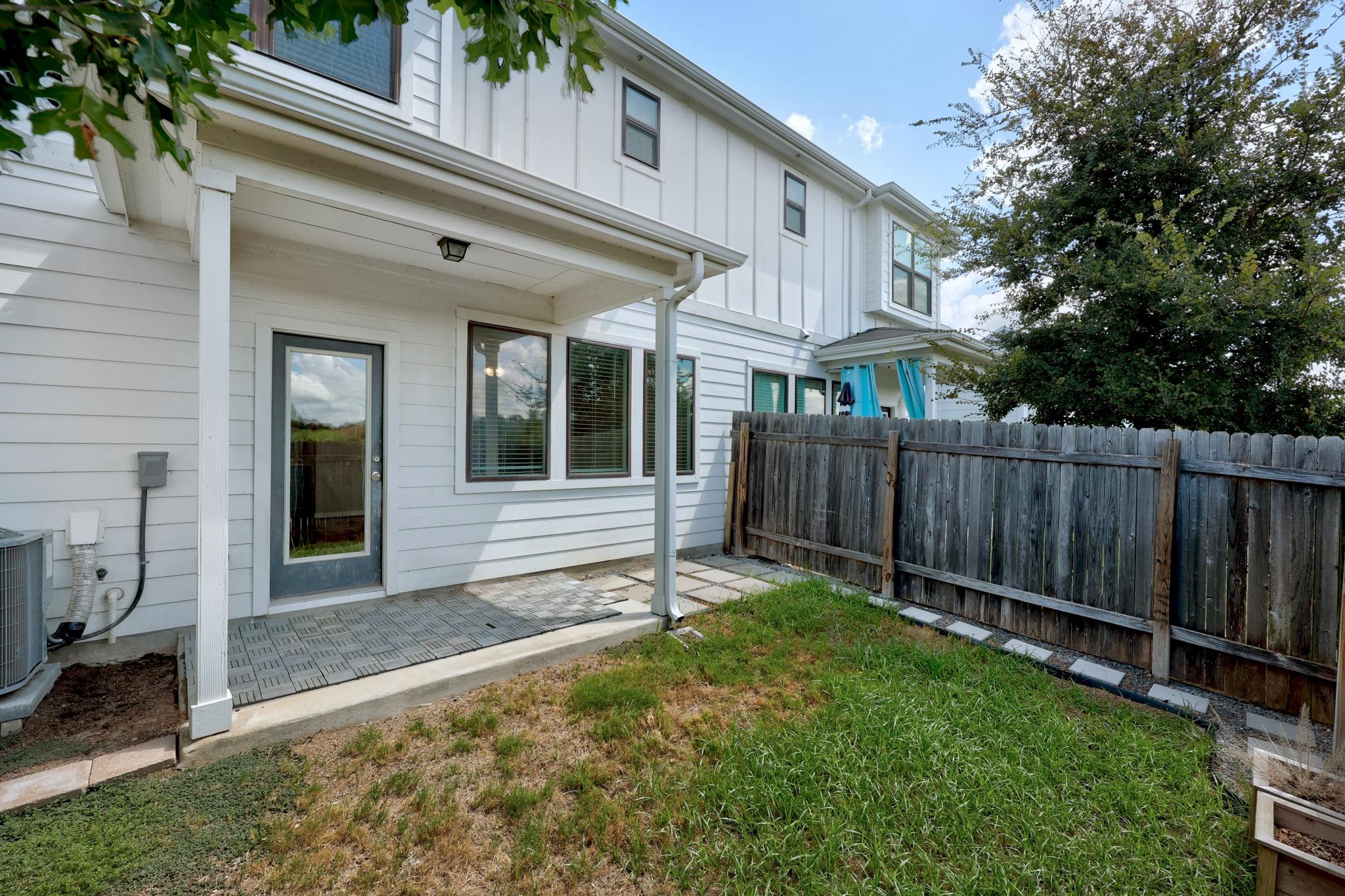 441 Fieldwood Dr #c Property Photo 26