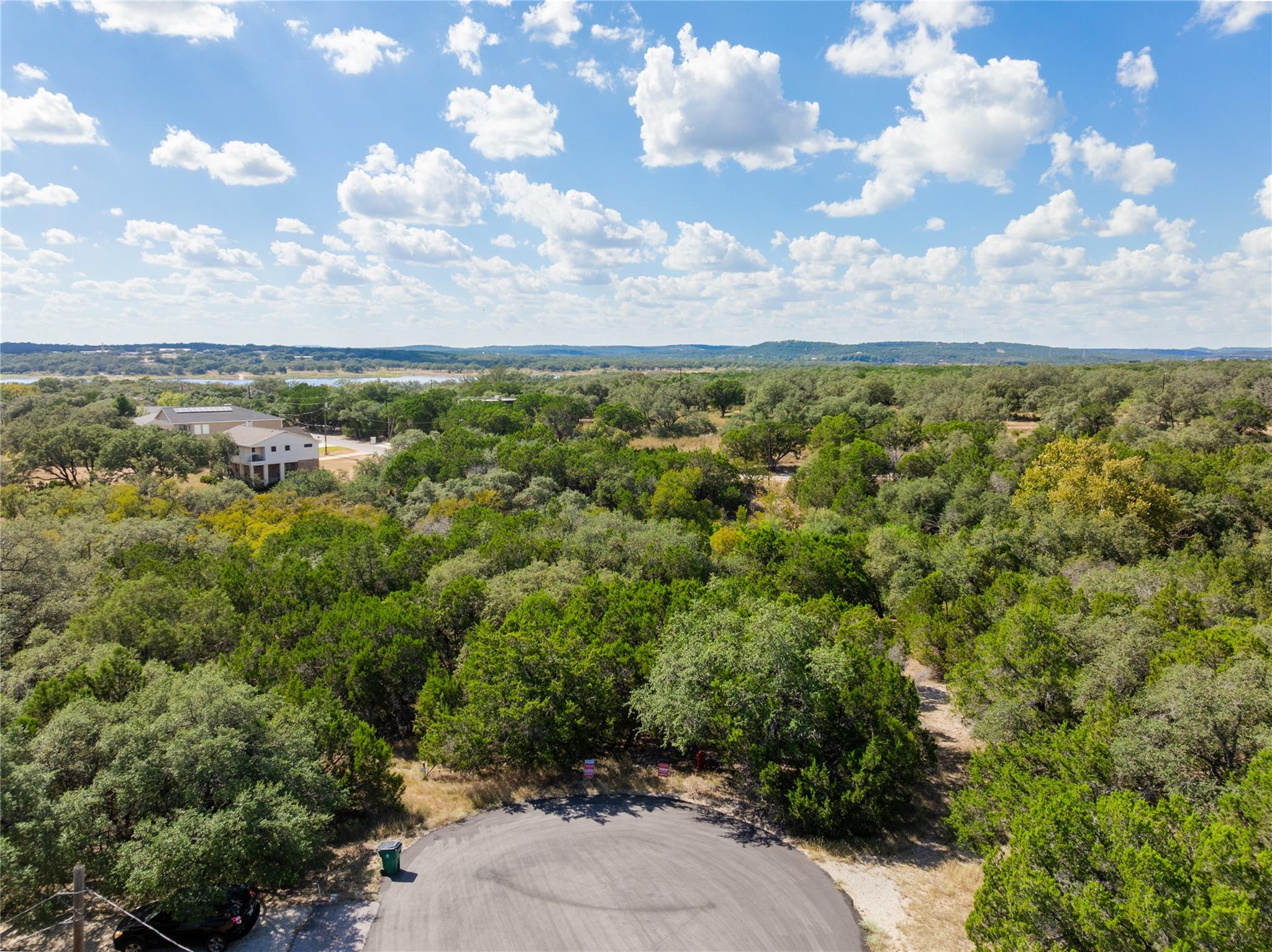 21402 Broken Bow Cv Property Photo 7