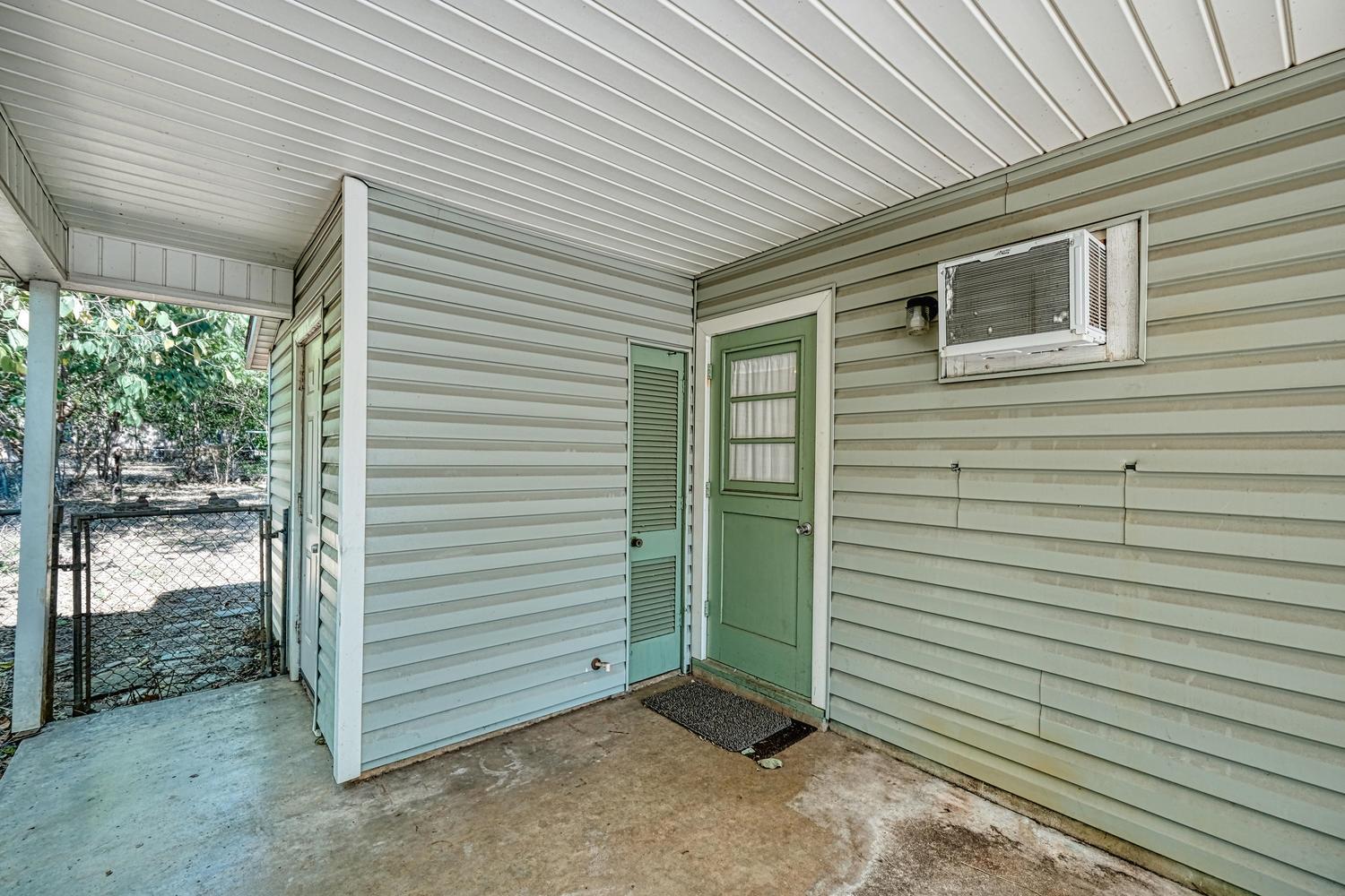 4906 Gladeview Drs Property Photo 14