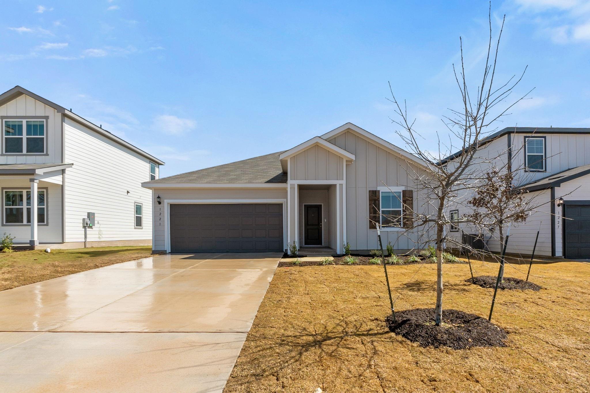 1221 Crimson Sky Ct Property Photo