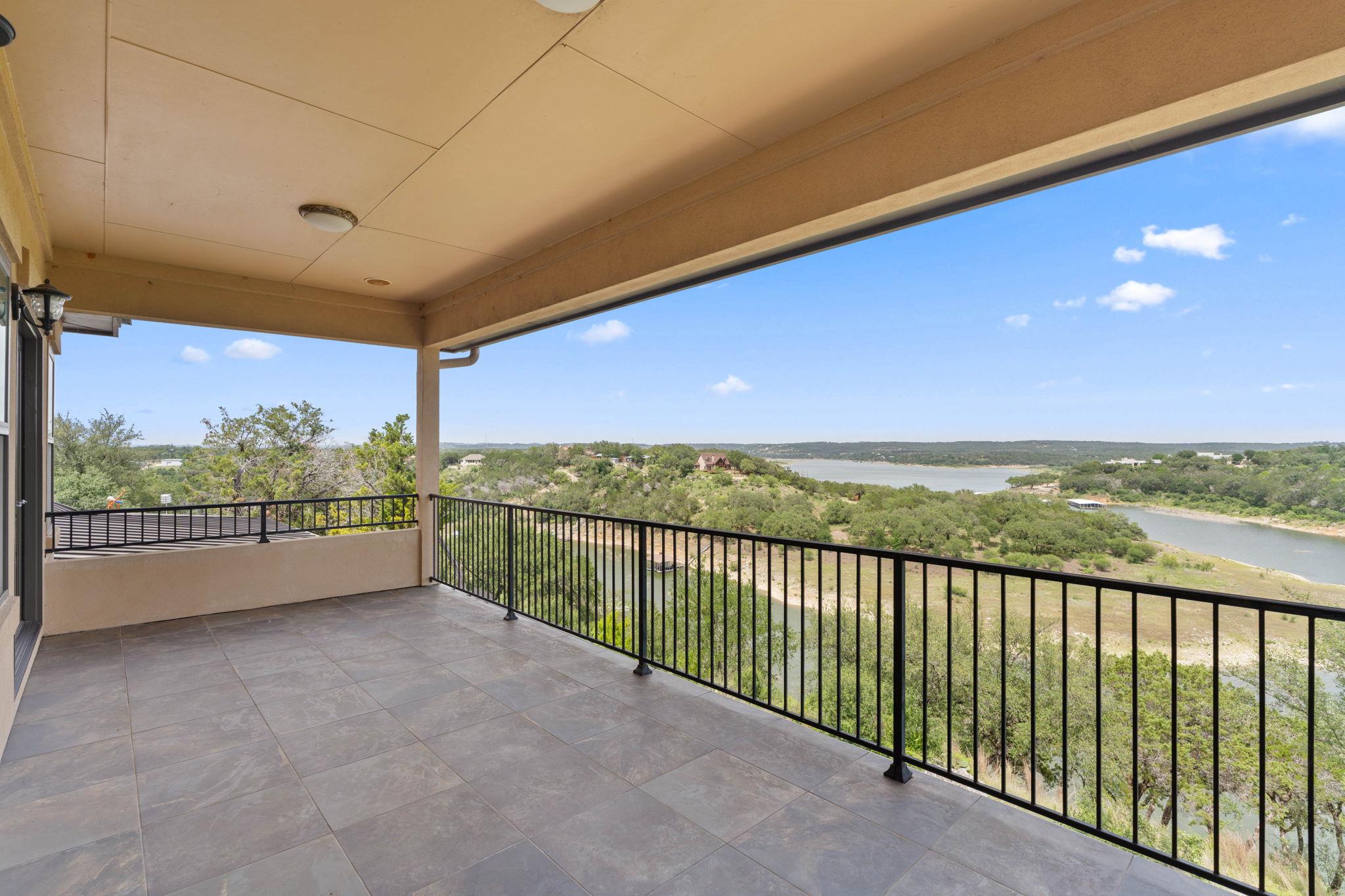 128 Carol Cv Property Photo 29