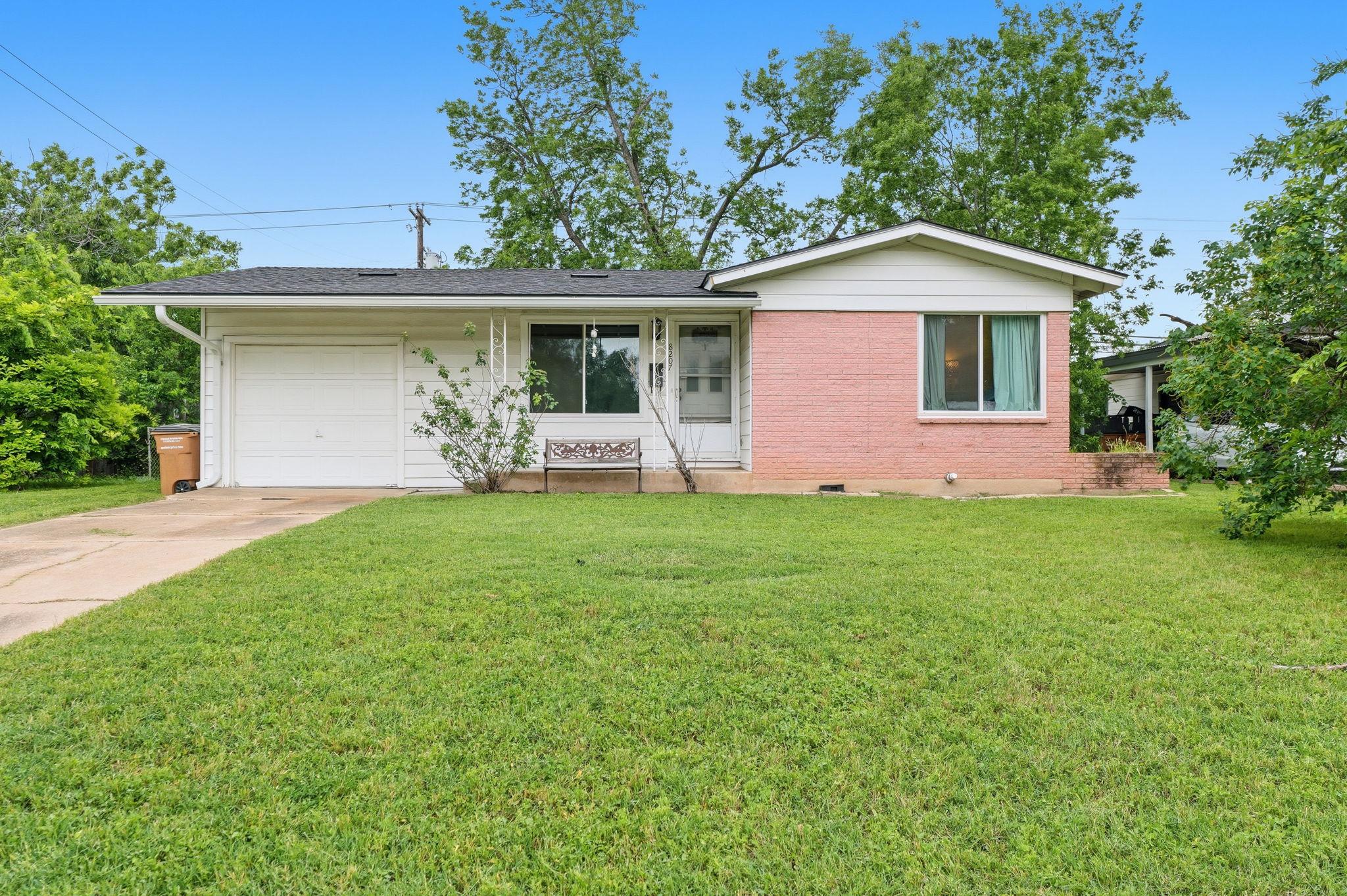 8207 Lazy Ln Property Photo 2