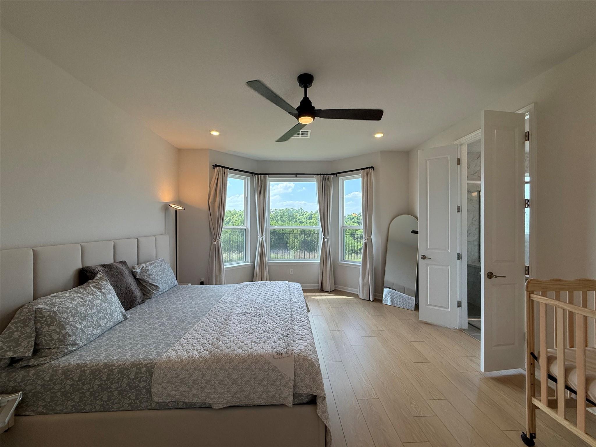 437 Leeward Pass Property Photo 14