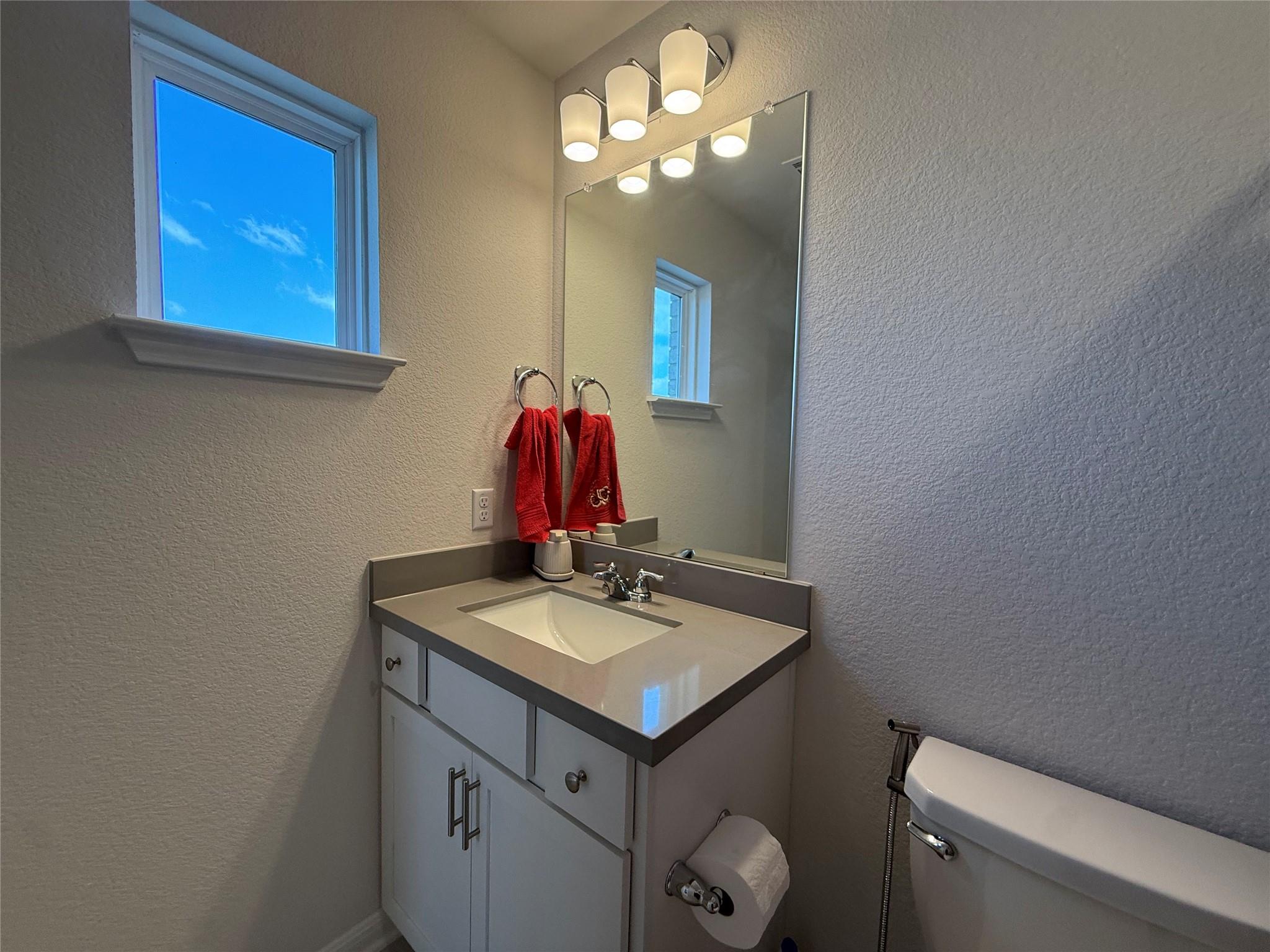 437 Leeward Pass Property Photo 31
