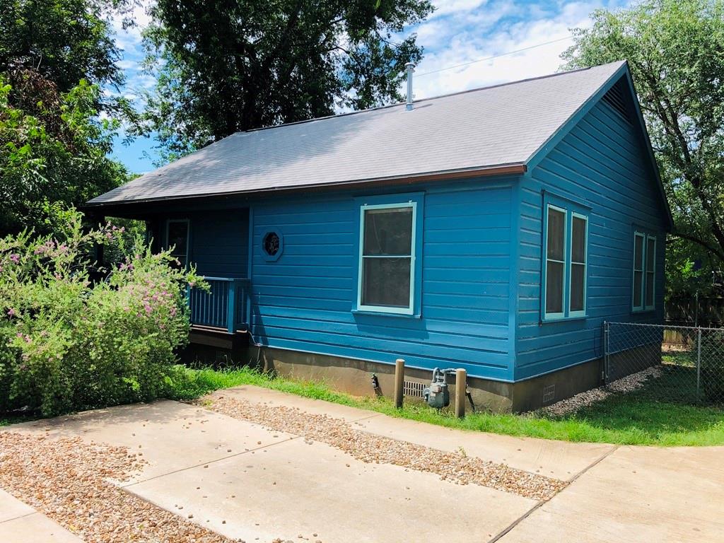 1511 Redd St #b Property Photo 3