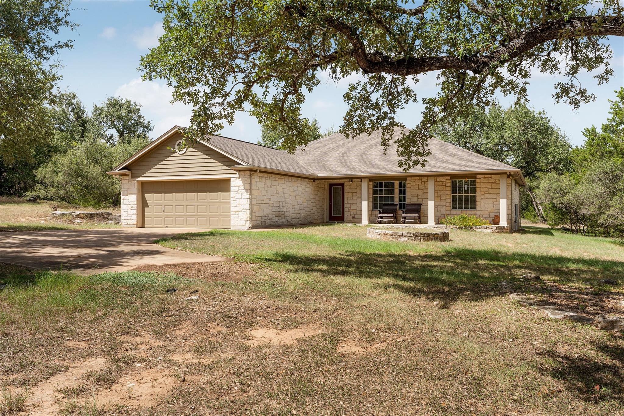 284 Honeycomb Cir Property Photo 1