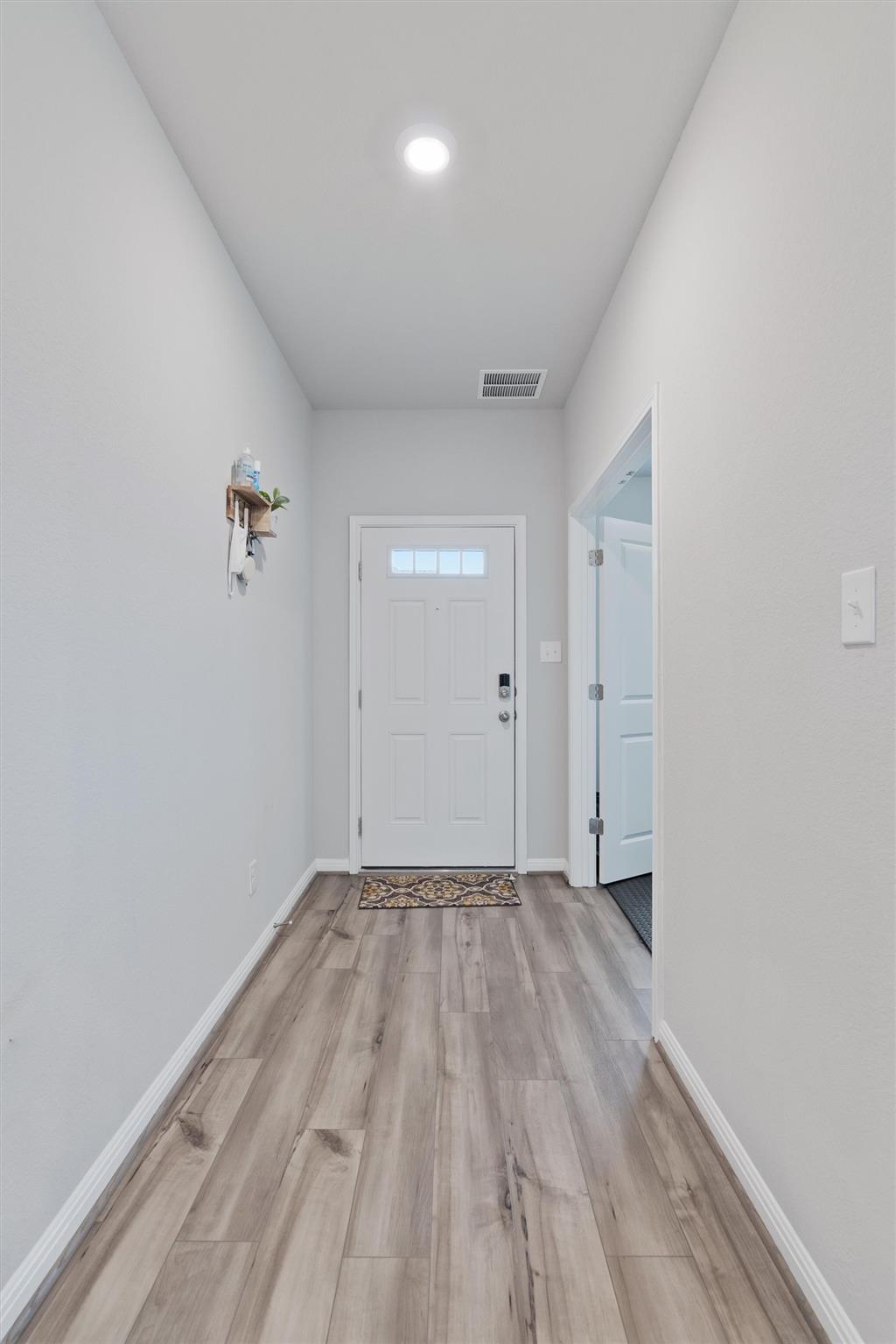 17117 Orinda Ln Property Photo 3