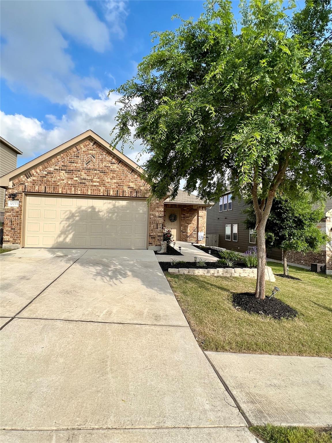 10233 Crescendo Ln Property Photo 1