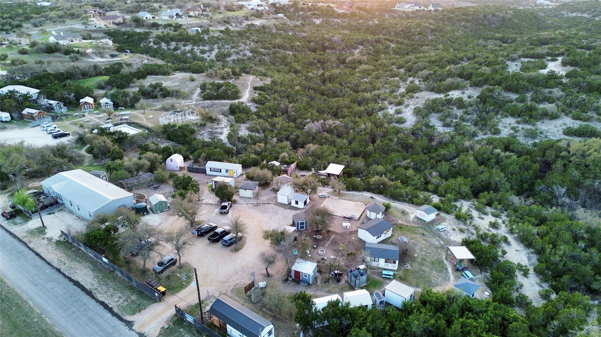806 Bell Springs Rd