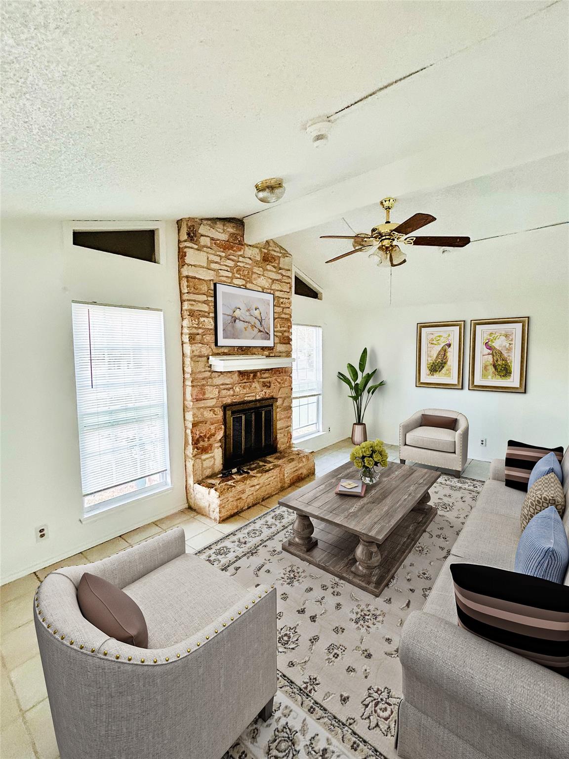 2305 S Bagdad Rd Property Photo 2