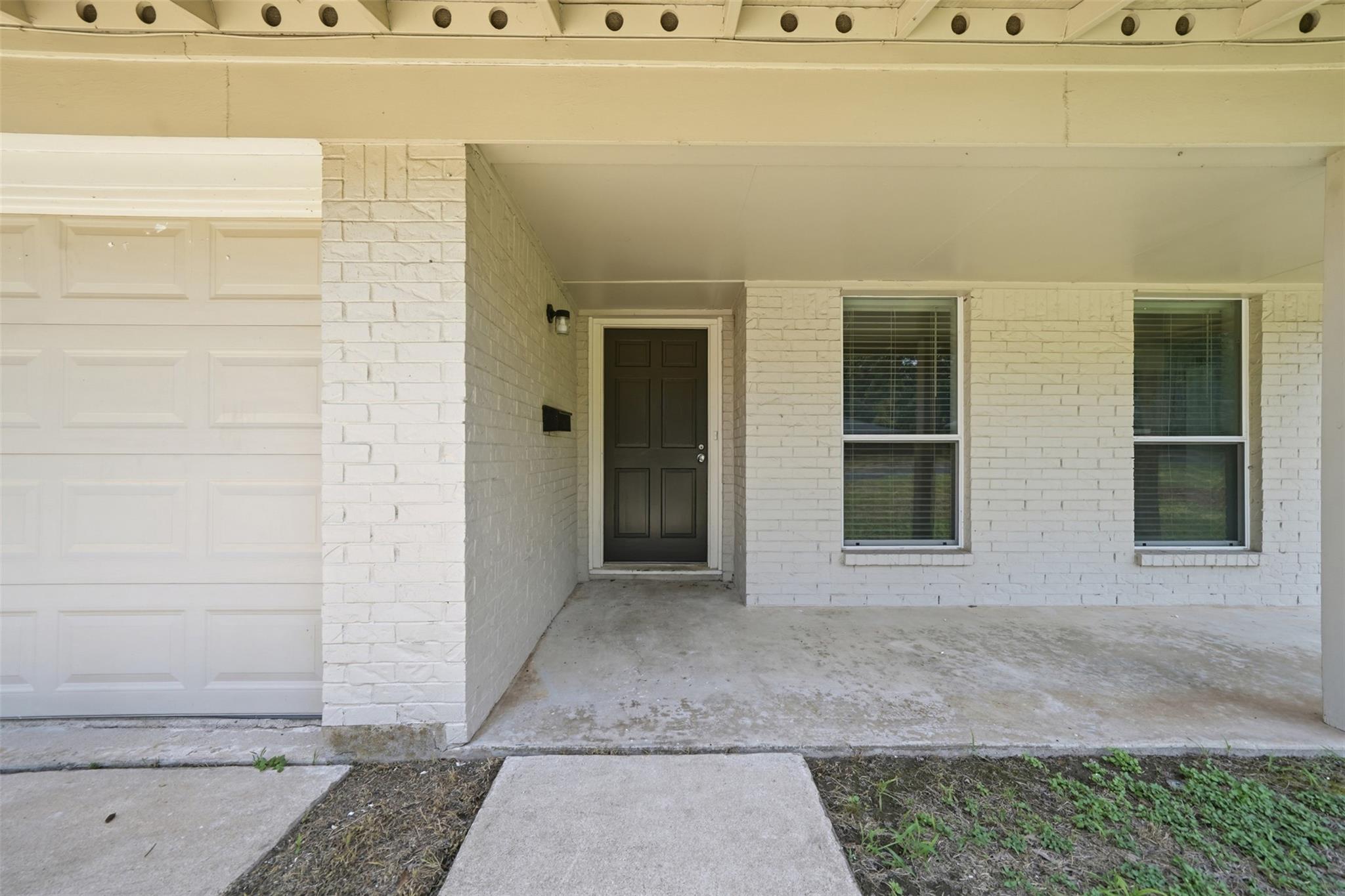 9005 Blue Quail Dr Property Photo 2