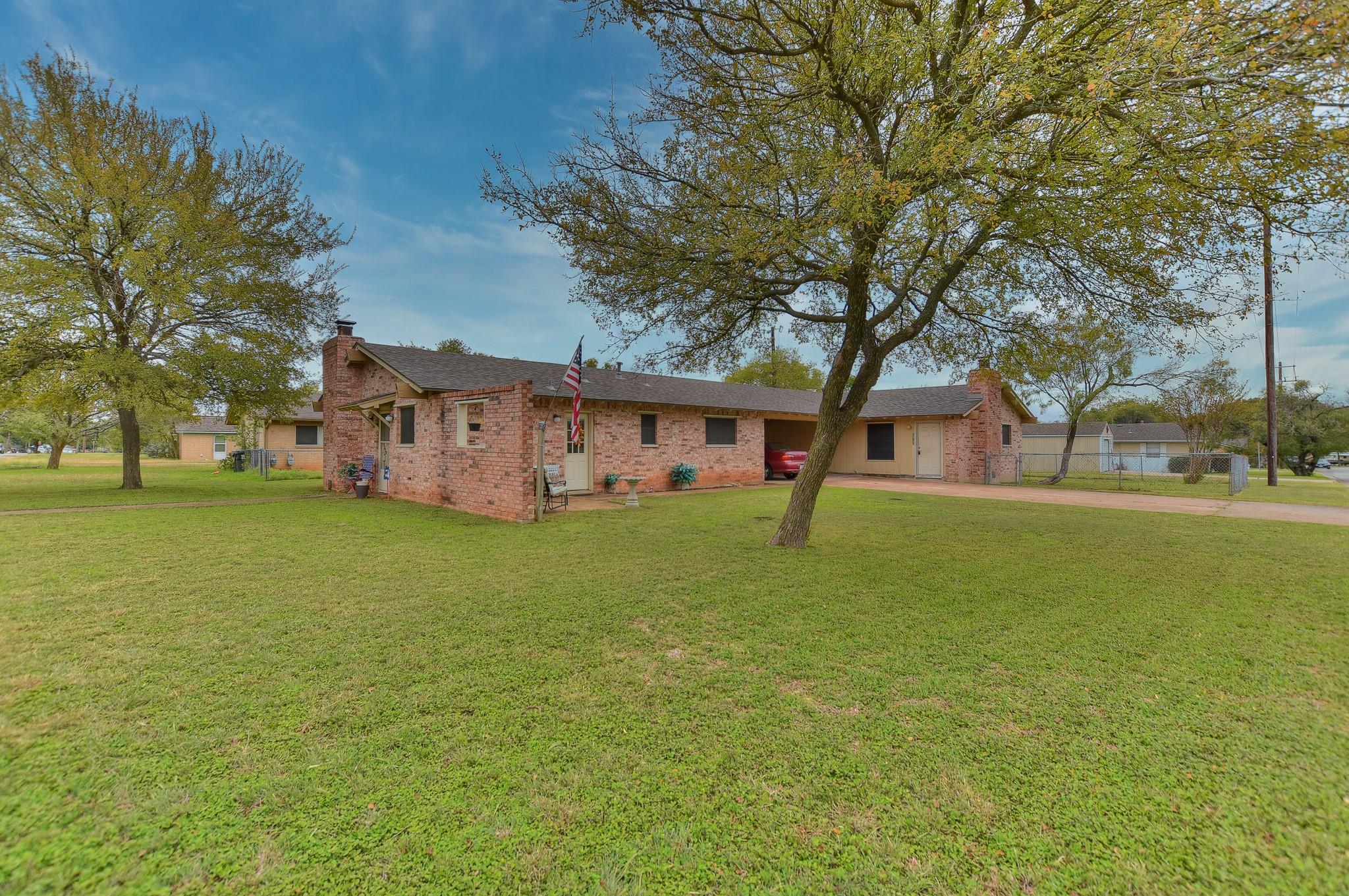 2404 Cottonwood Dr A/b Property Photo