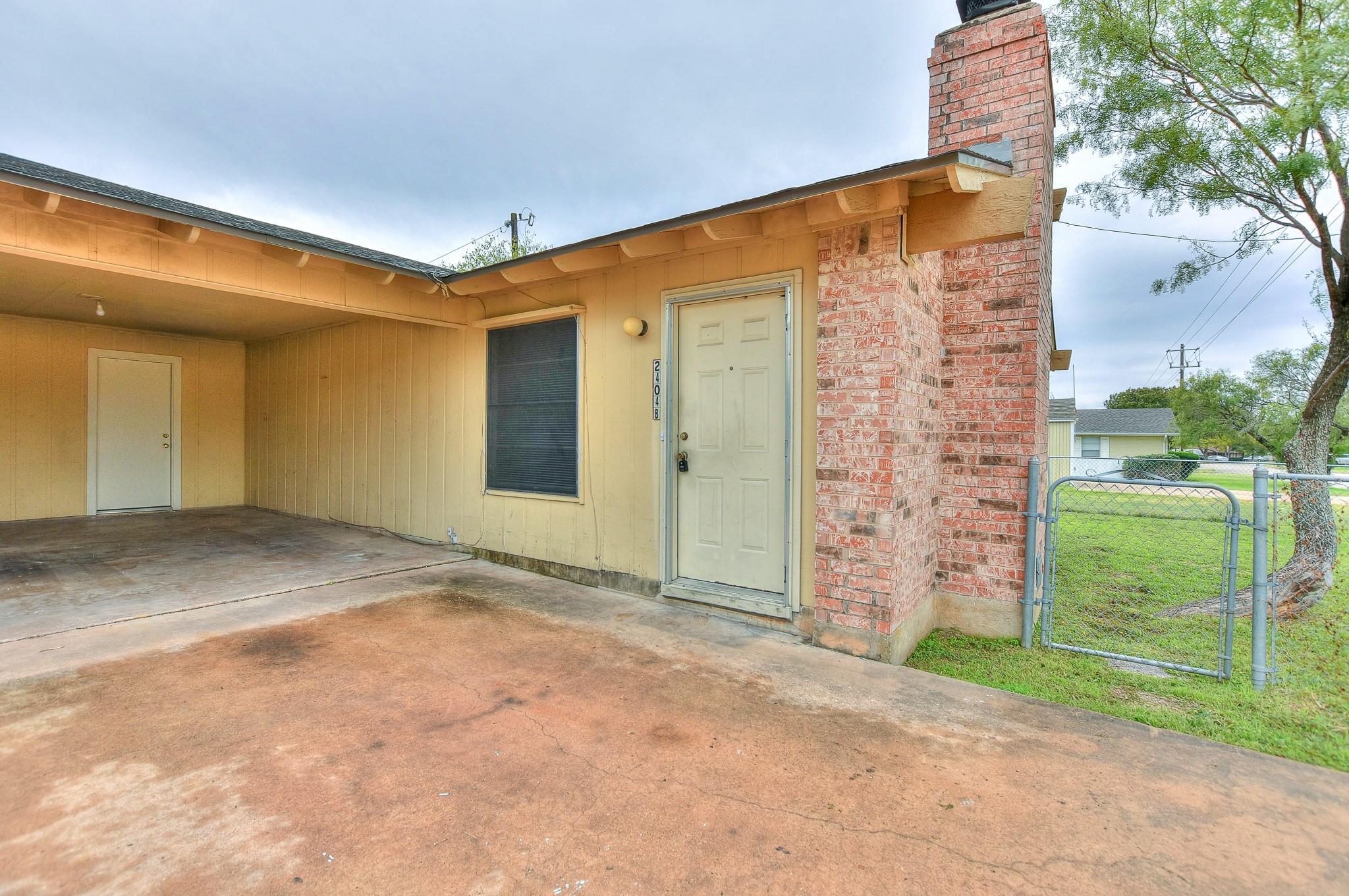 2404 Cottonwood Dr A/b Property Photo 7