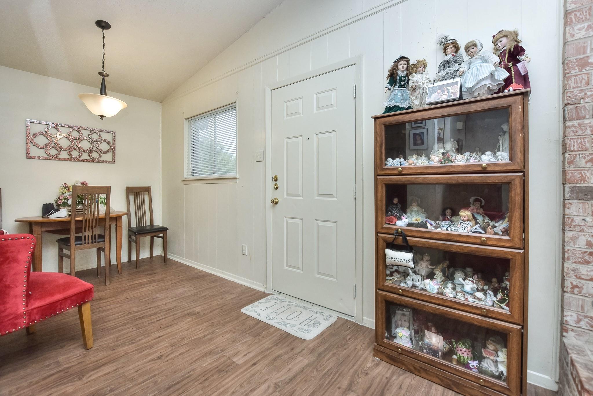 2404 Cottonwood Dr A/b Property Photo 10