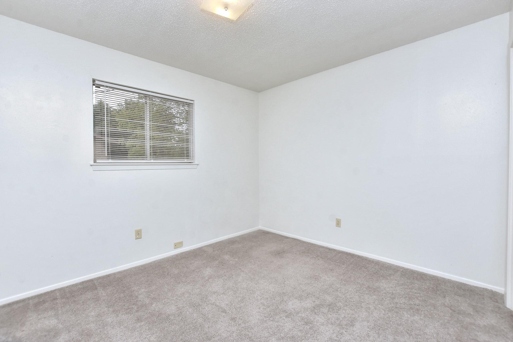2404 Cottonwood Dr A/b Property Photo 36