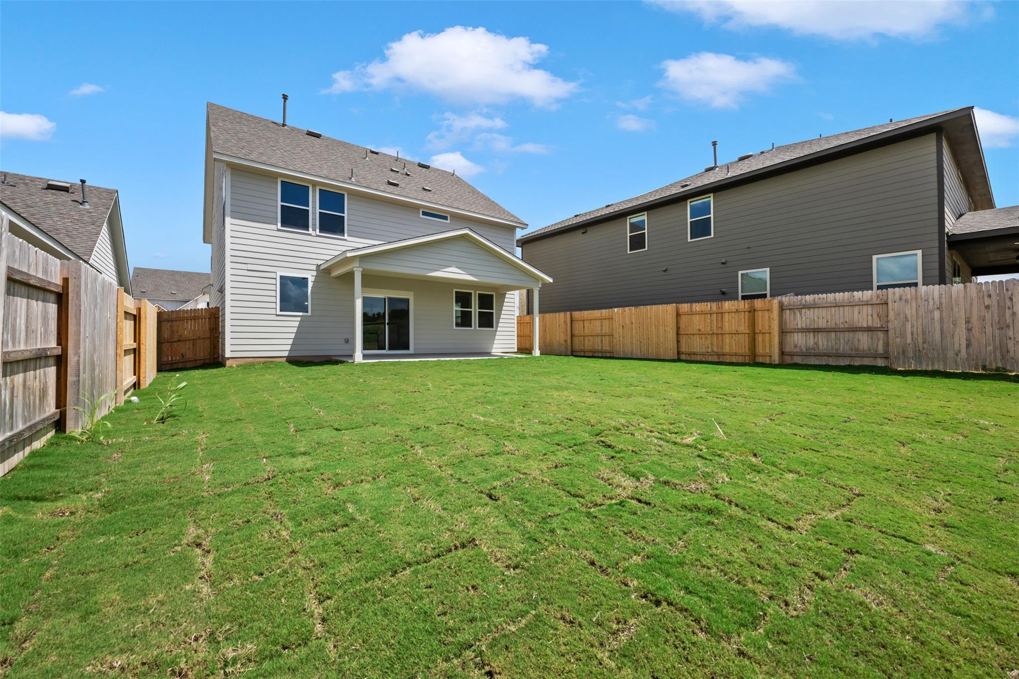 278 Crater Lake Dr Property Photo 39