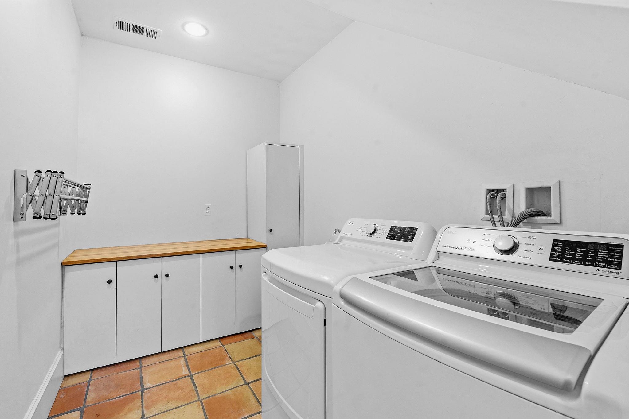 1232 Spruce St Property Photo 26