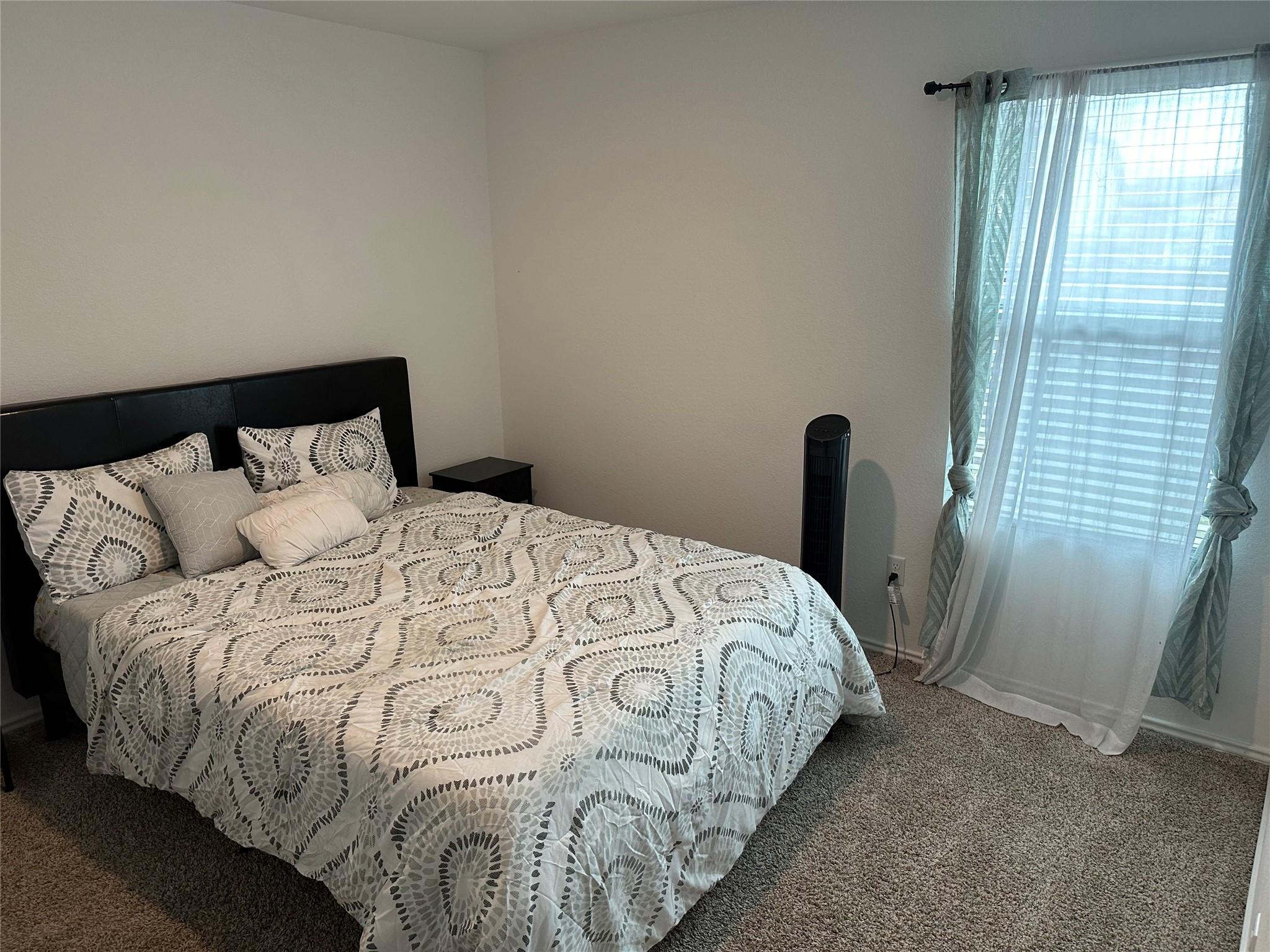128 Wolseley Dr Property Photo 4