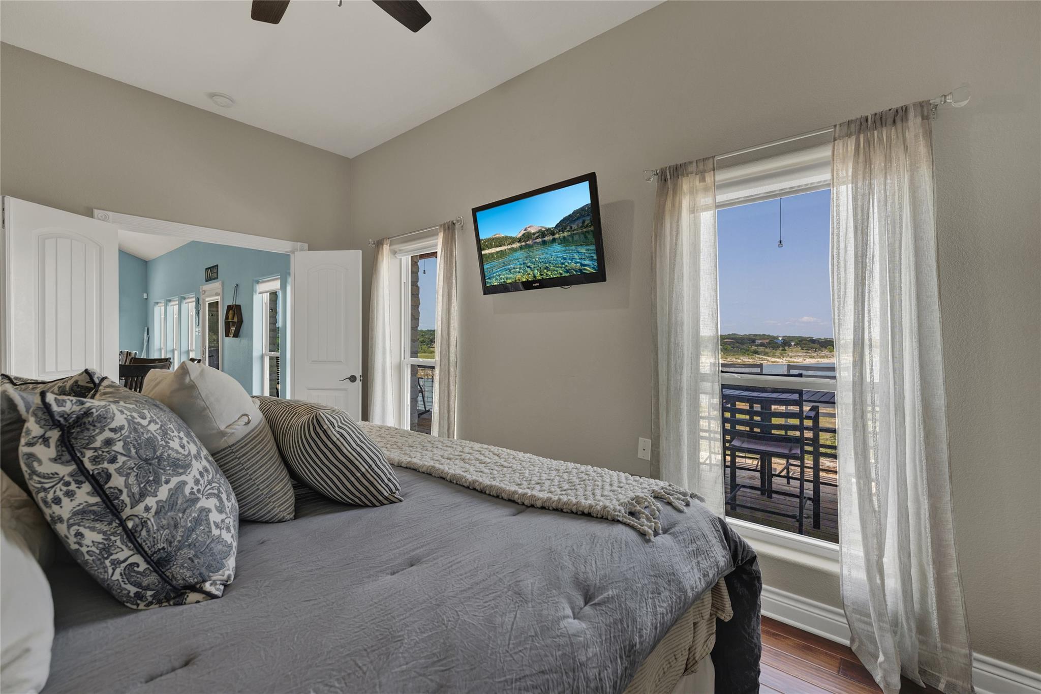 2611 Westview Dr None Property Photo 17