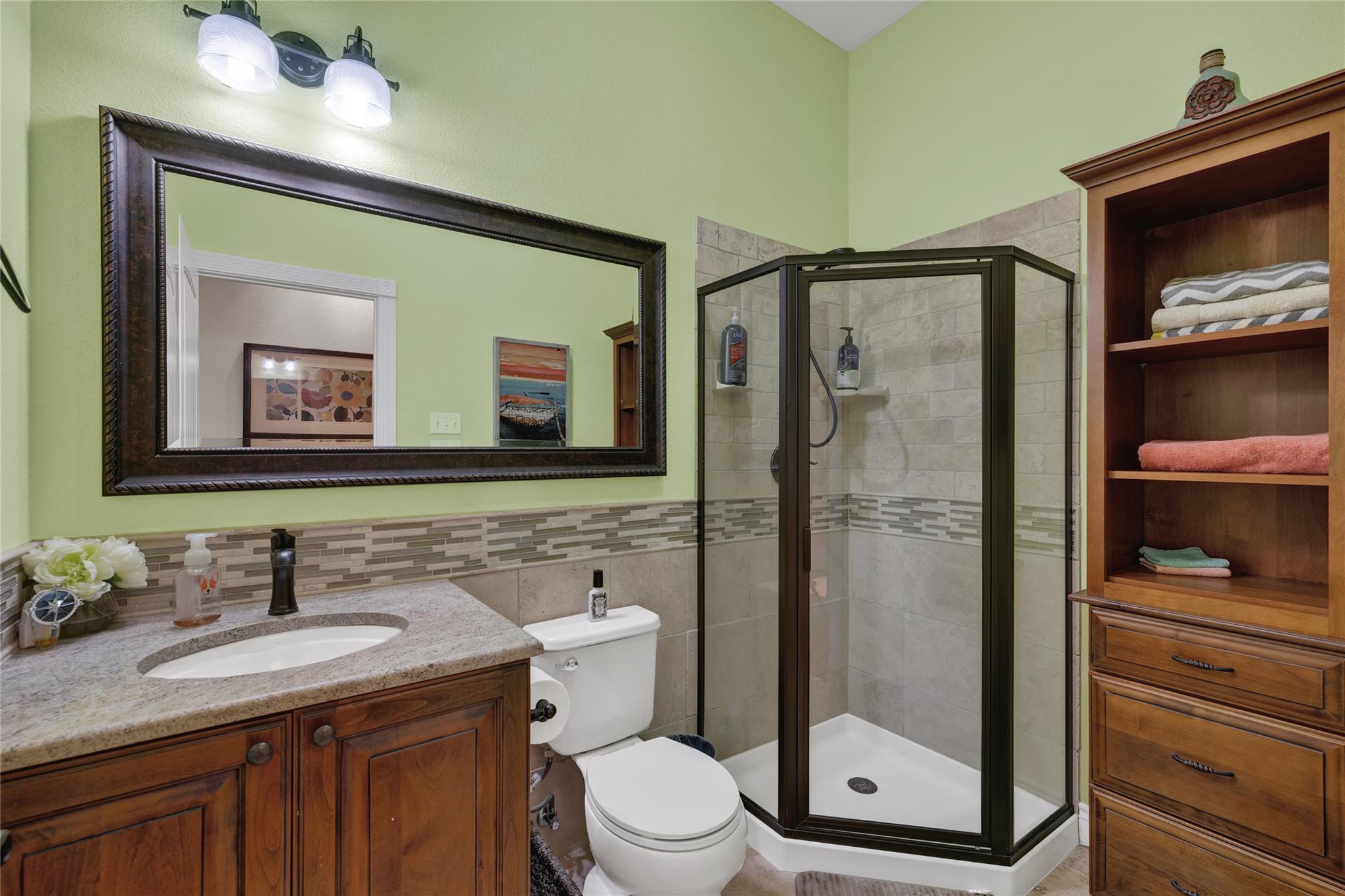 2611 Westview Dr None Property Photo 20