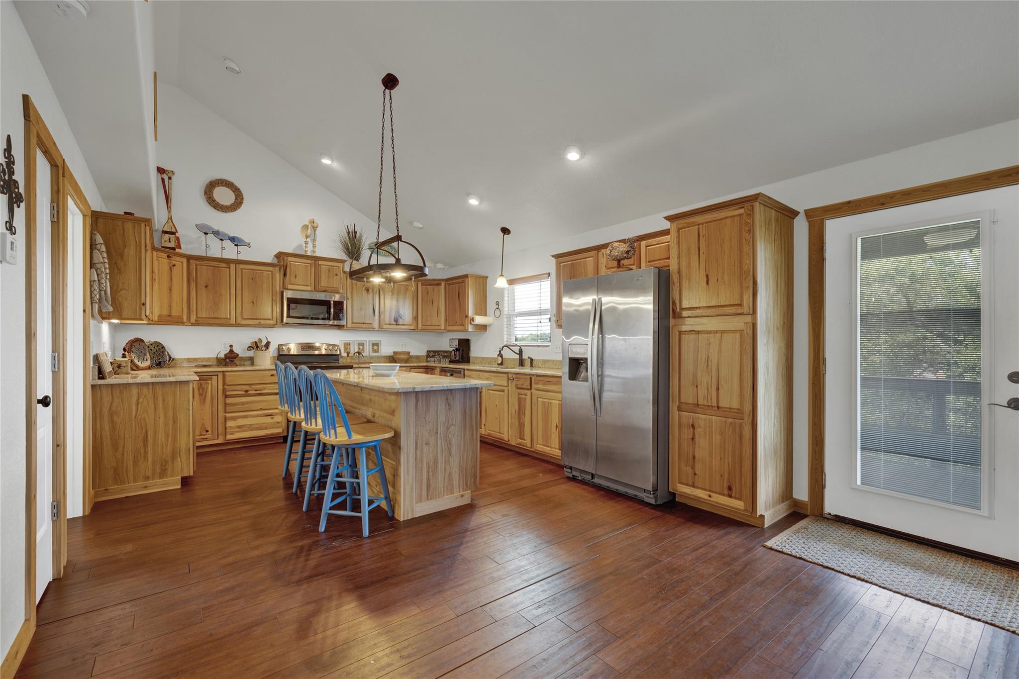 2611 Westview Dr None Property Photo 32