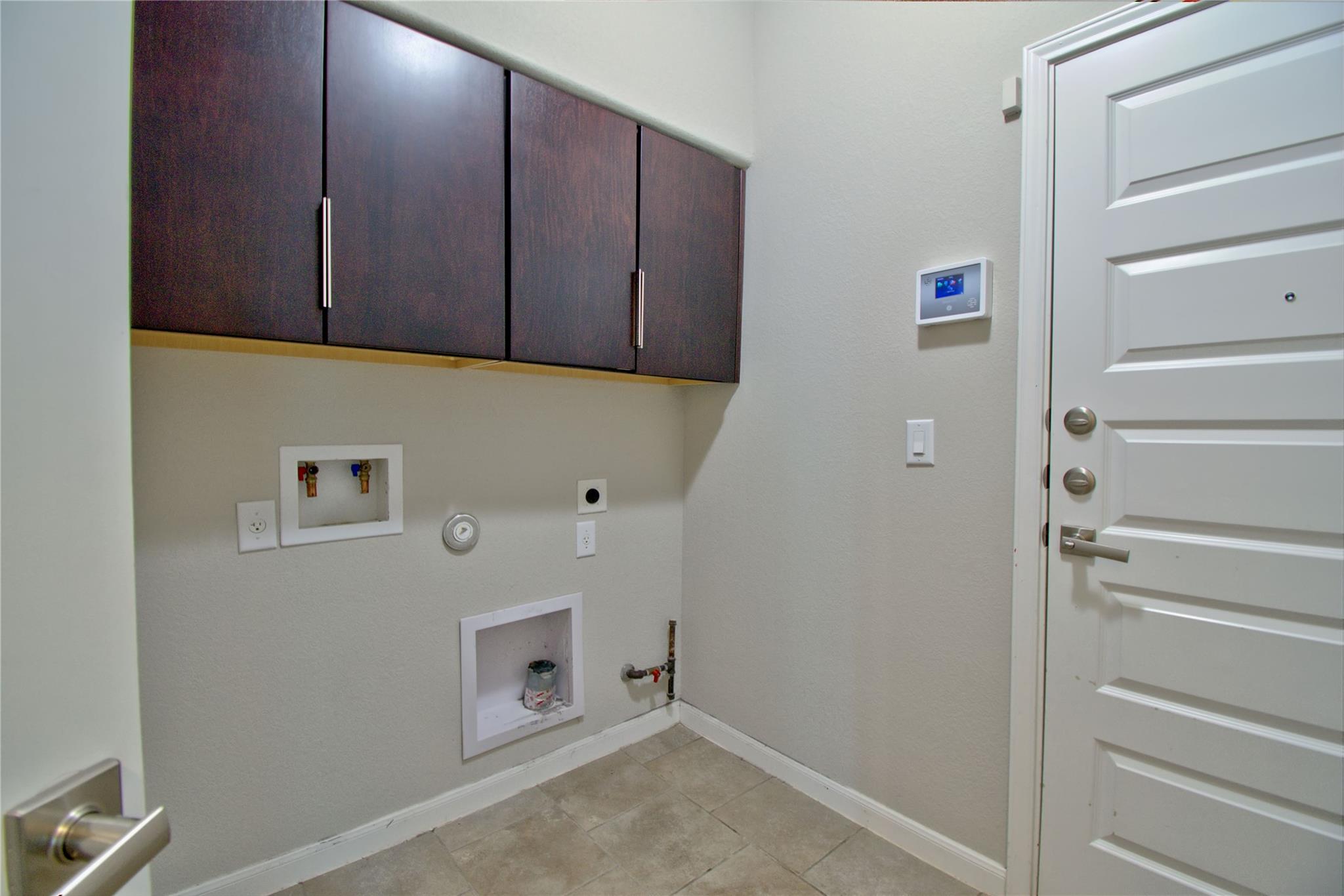 504 Hummingbird Ln #a Property Photo 11