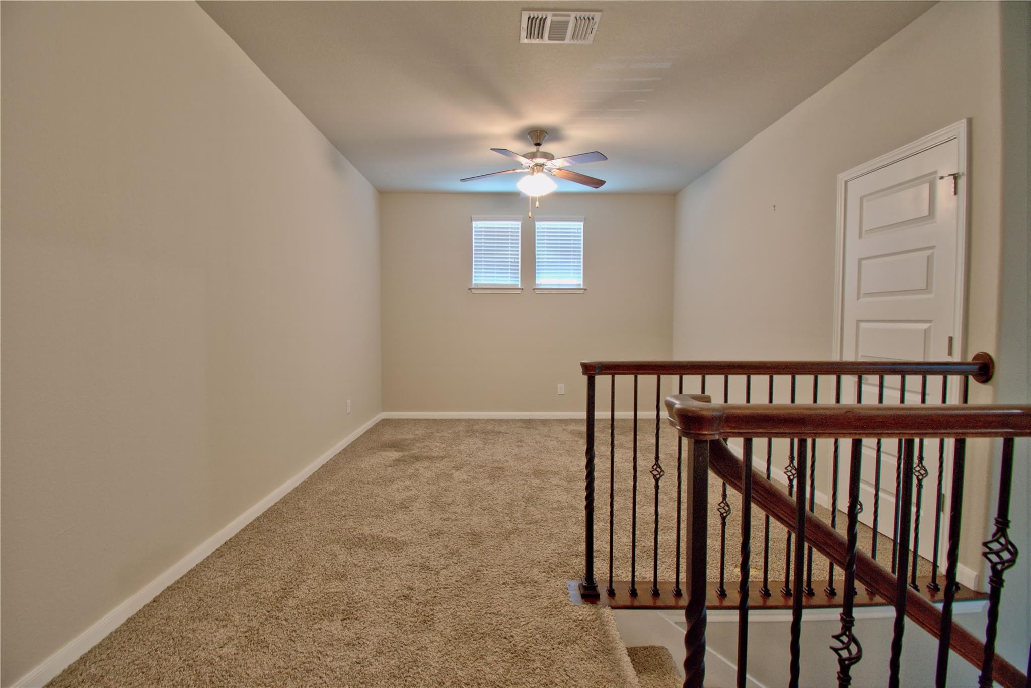 504 Hummingbird Ln #a Property Photo 18