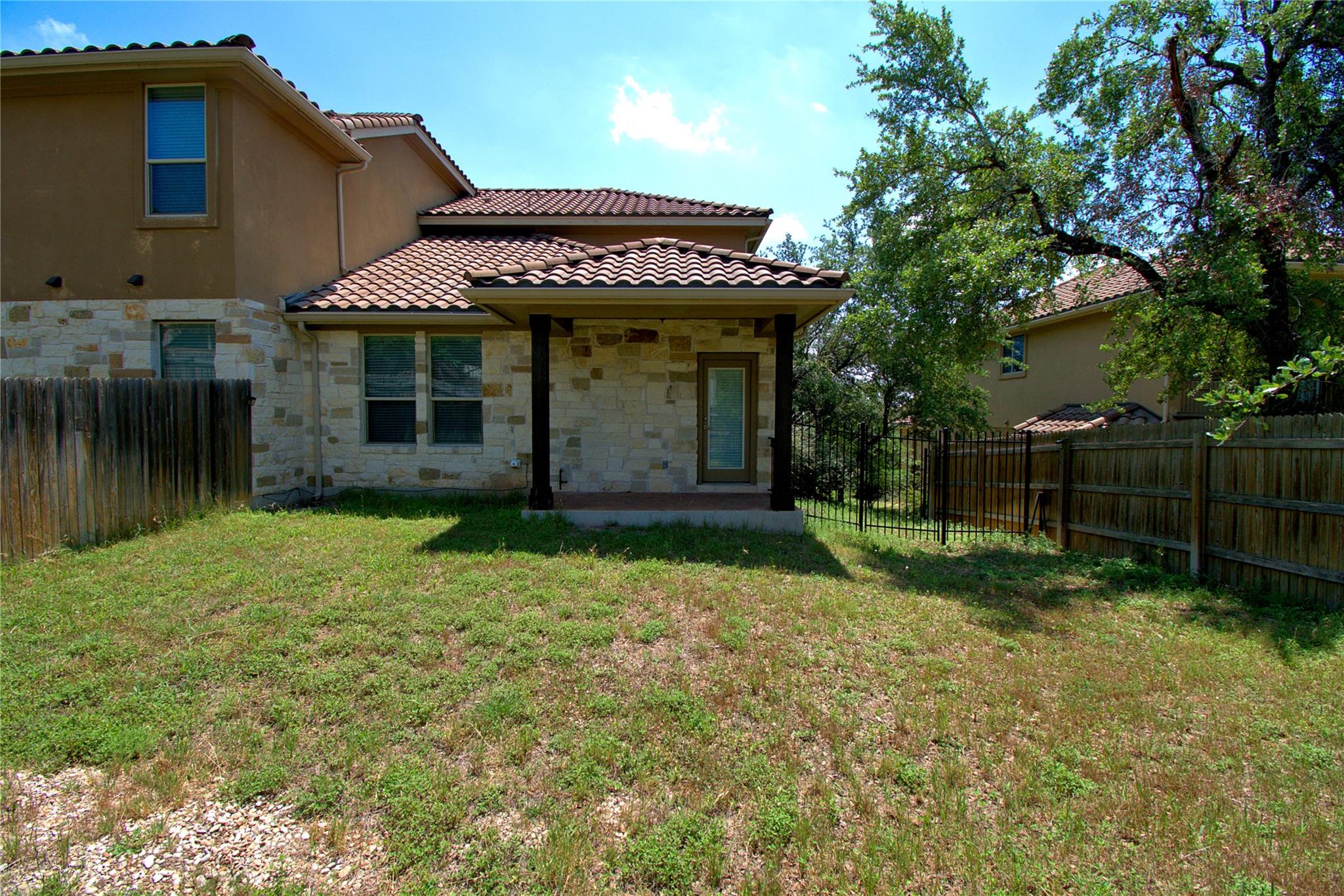 504 Hummingbird Ln #a Property Photo 27