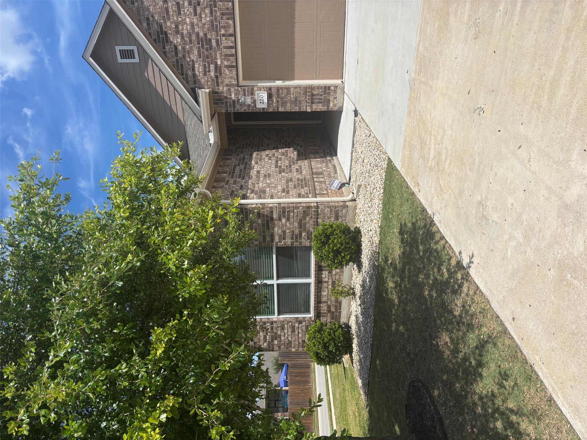 220 S Rocroi Dr Property Photo 1