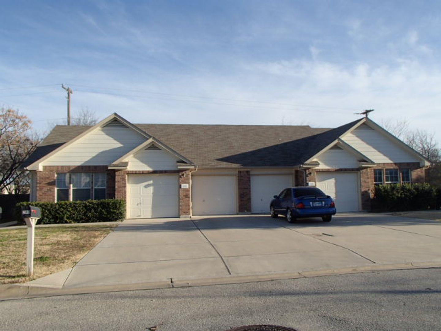 206 Ryan Ln Property Photo