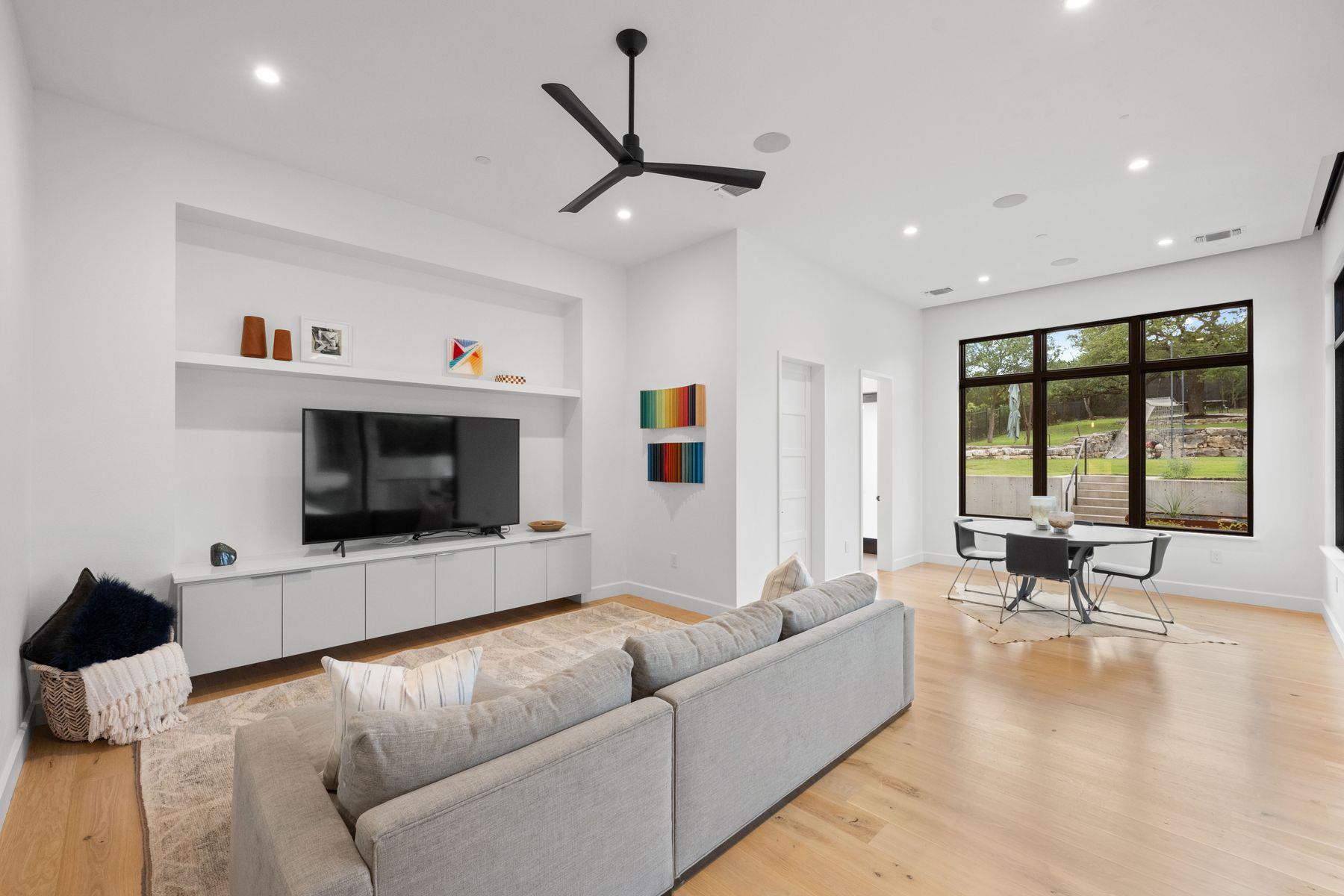 10208 Milky Way Property Photo 18
