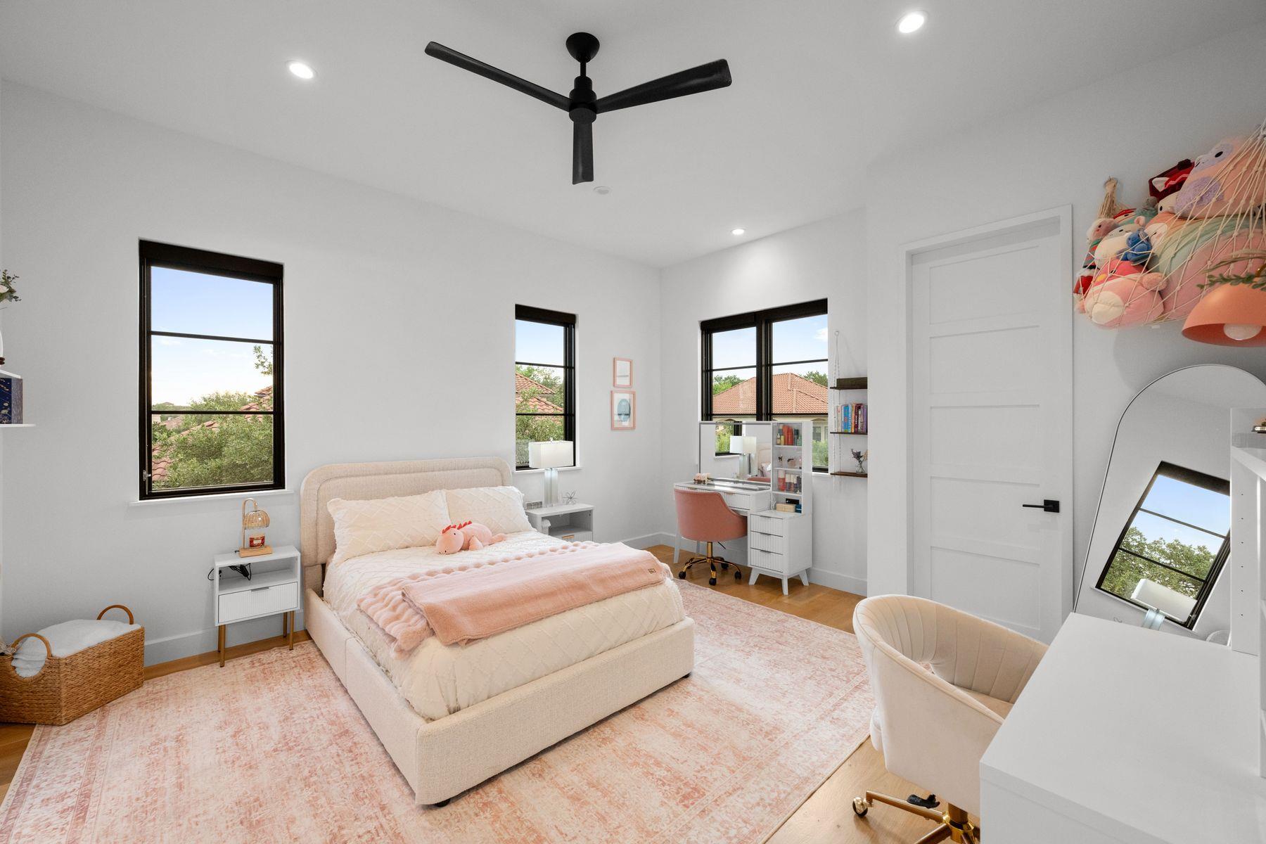 10208 Milky Way Property Photo 20