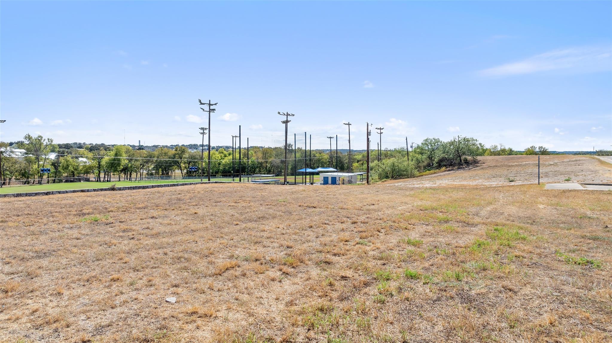 711-3 Avenue N None Property Photo 3