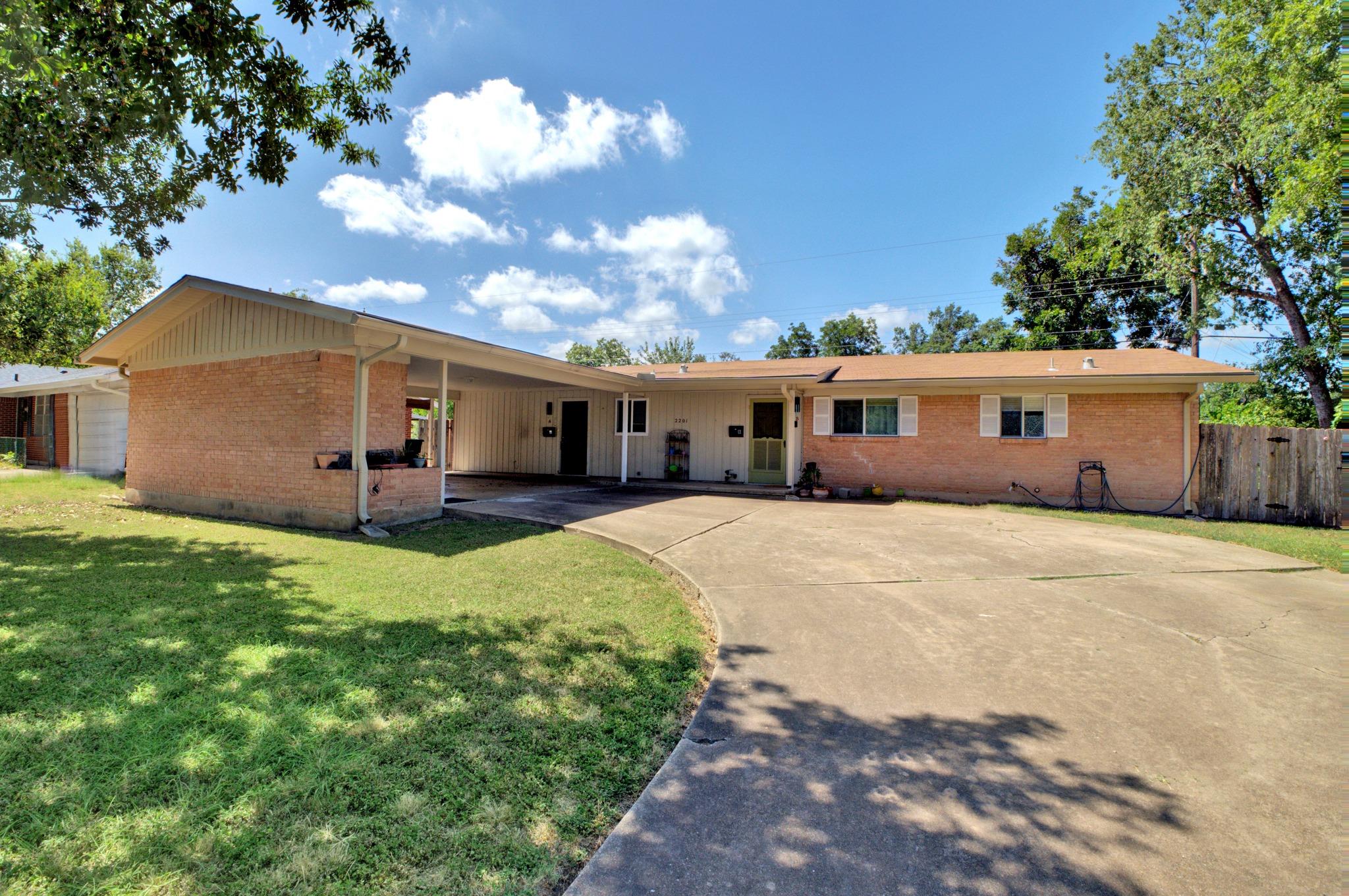 2201 Lanier Dr #a Property Photo 1