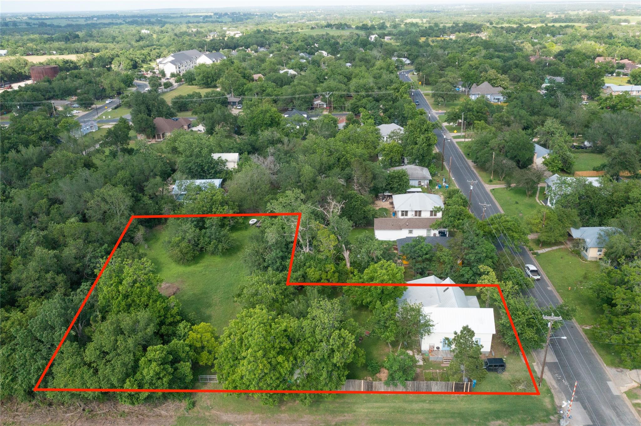 200 E Brenham St Property Photo 37