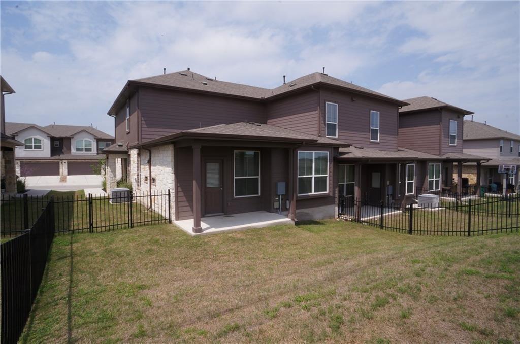 409 Epiphany Ln Property Photo 3