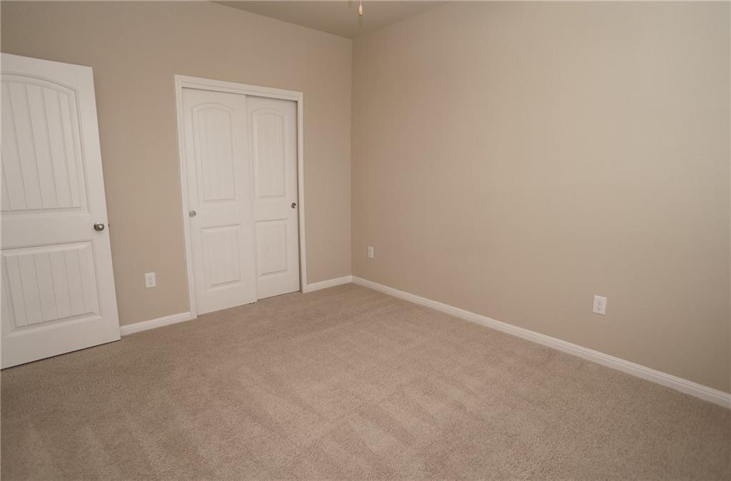 409 Epiphany Ln Property Photo 13