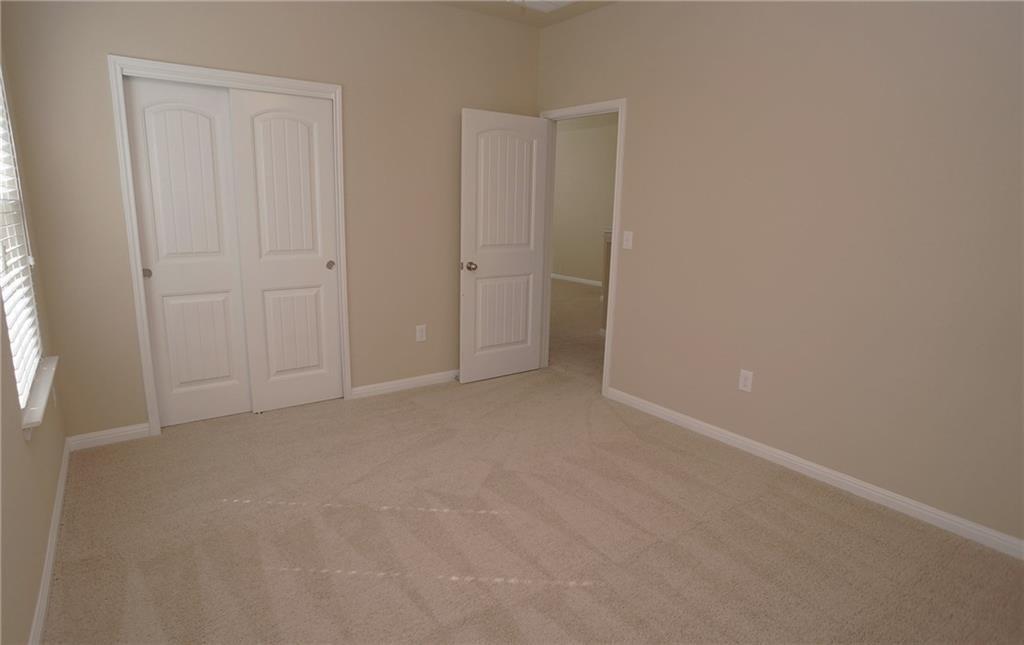 409 Epiphany Ln Property Photo 17