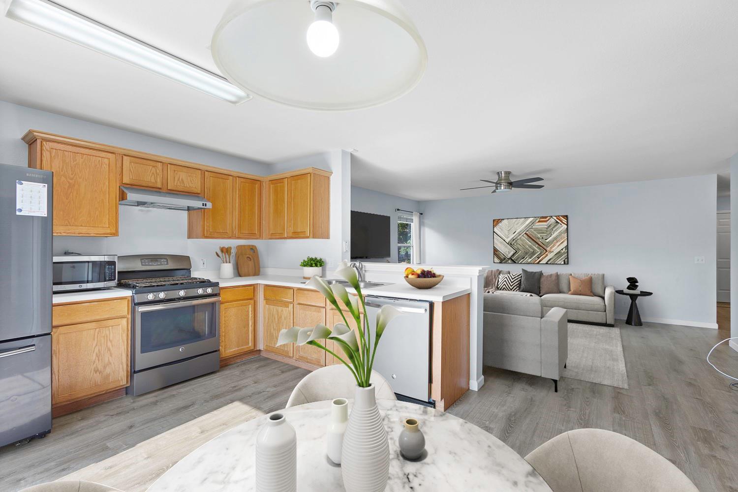 14311 Pebble Run Path Property Photo 6