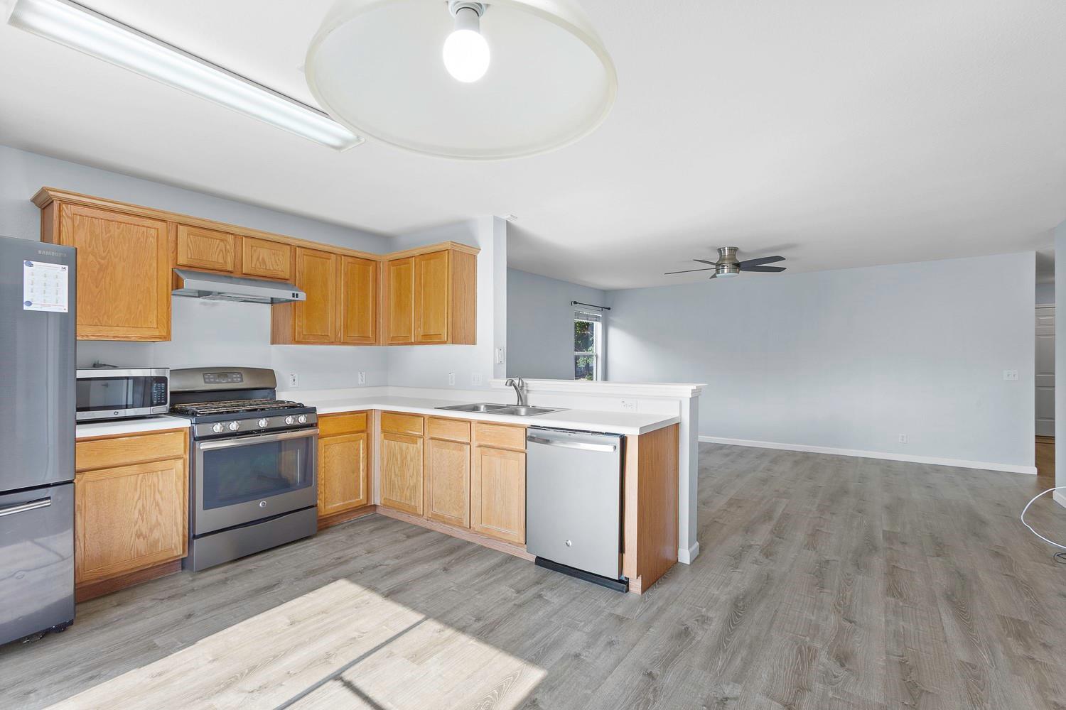 14311 Pebble Run Path Property Photo 7