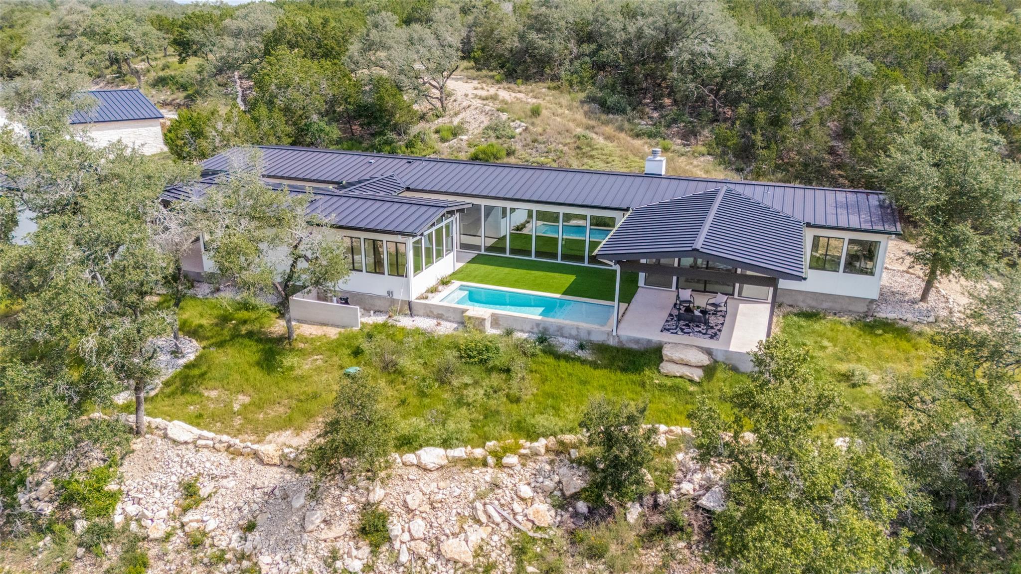 1752 Demi John Bend Rd Property Photo