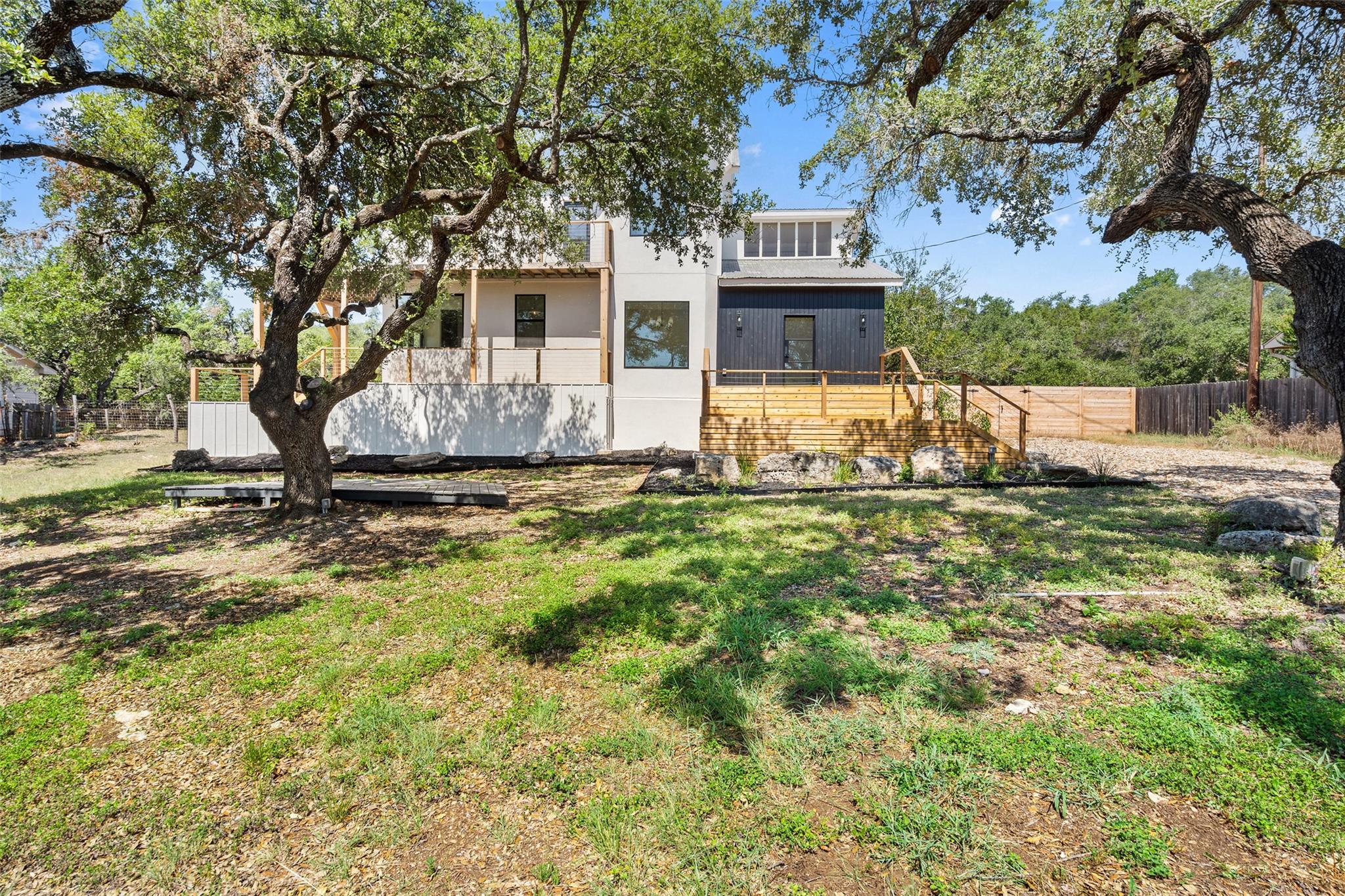 1204 Pike Rd Property Photo 1
