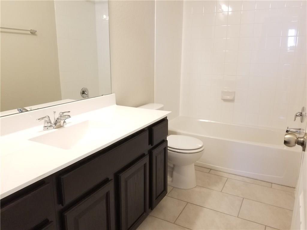 1024 Peregrine Way Property Photo 21