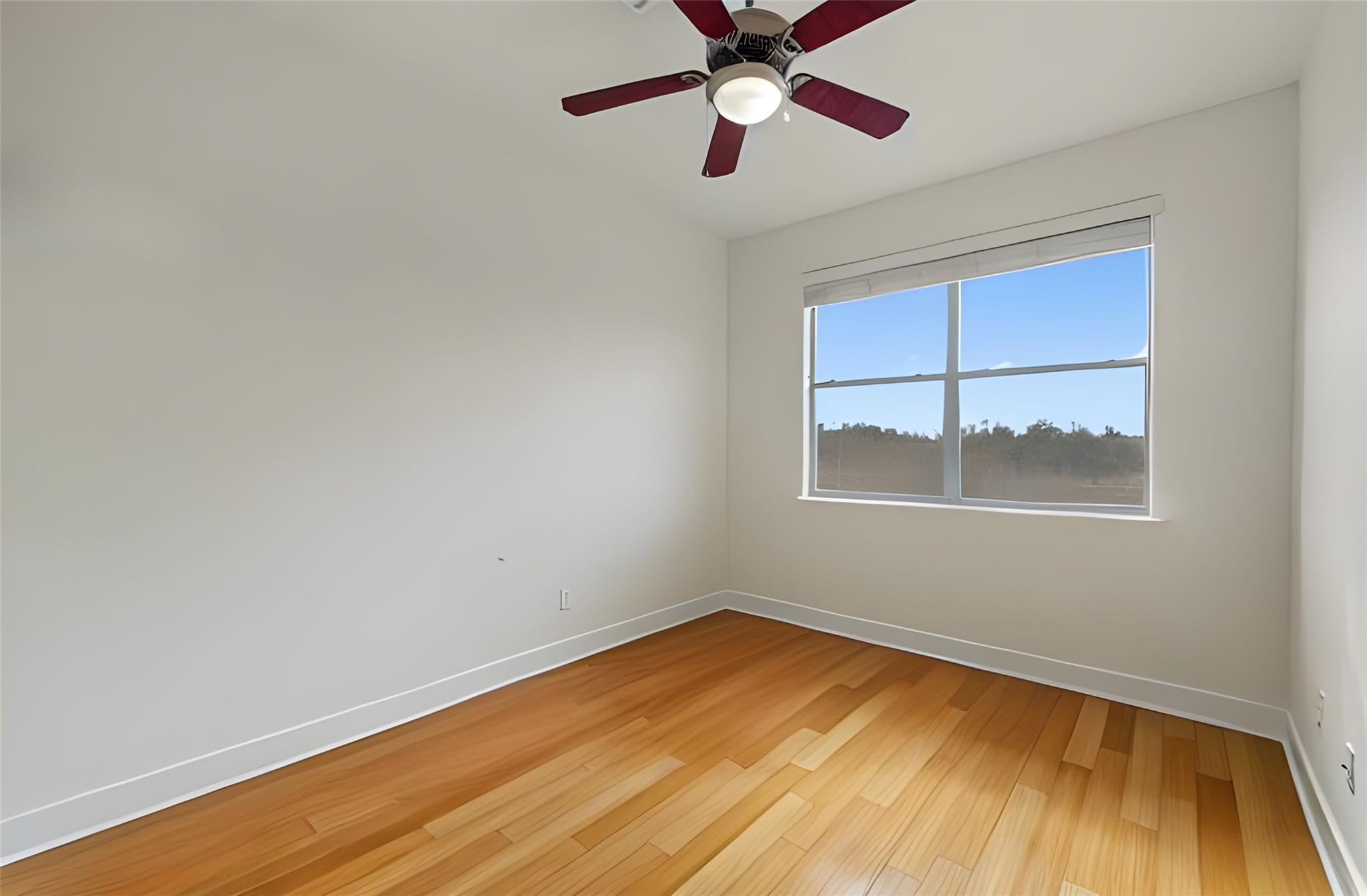 13420 Lyndhurst St 807 Property Photo 11
