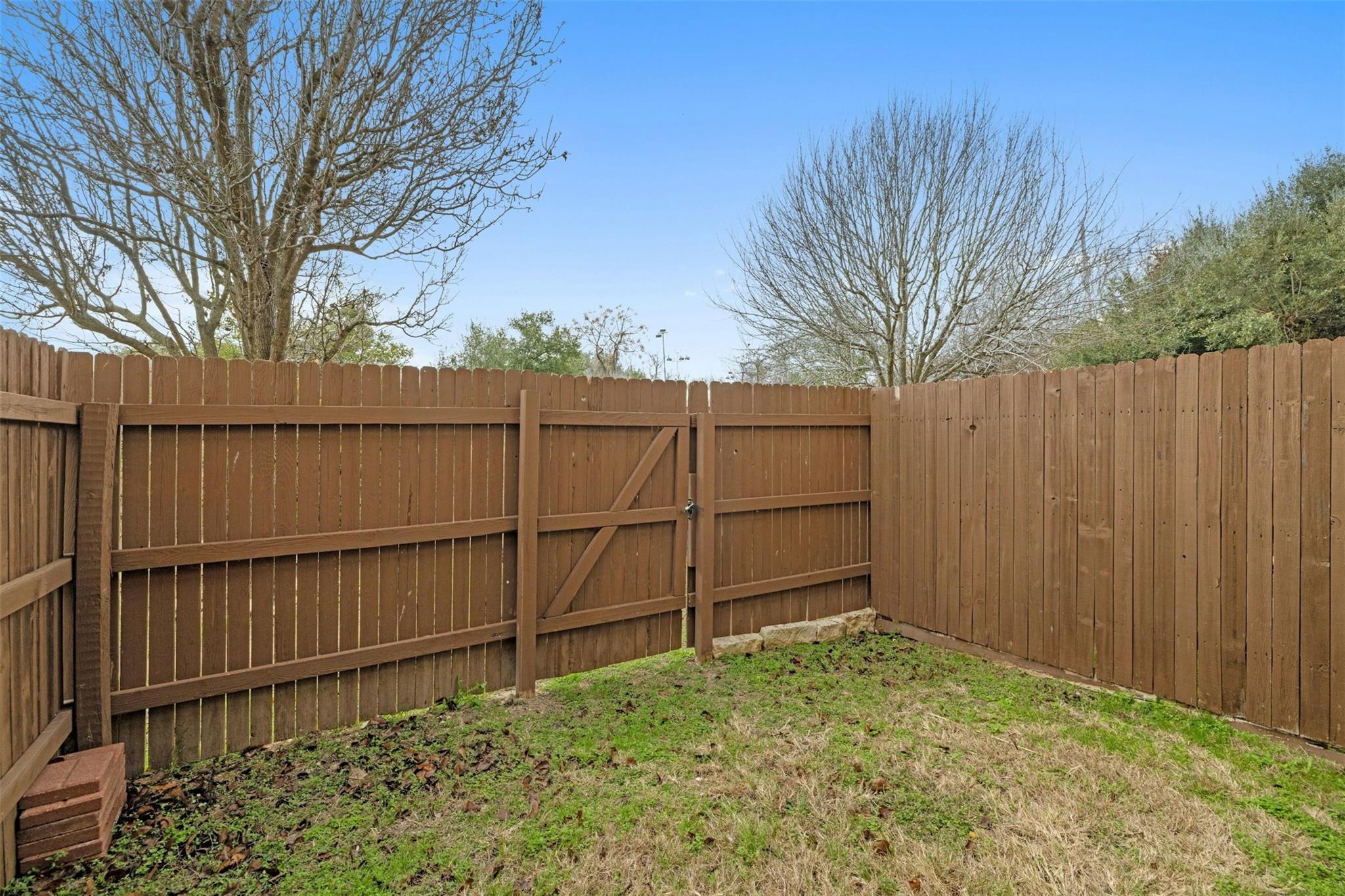 13420 Lyndhurst St 807 Property Photo 21
