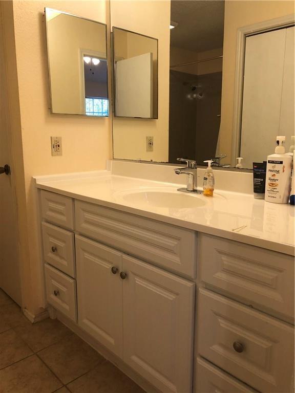 4300 Duval Rd #d Property Photo 13