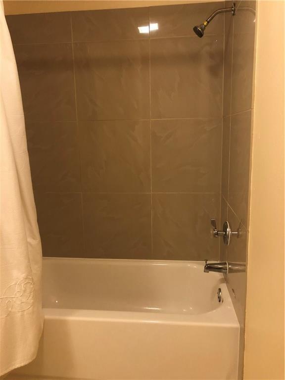 4300 Duval Rd #d Property Photo 14