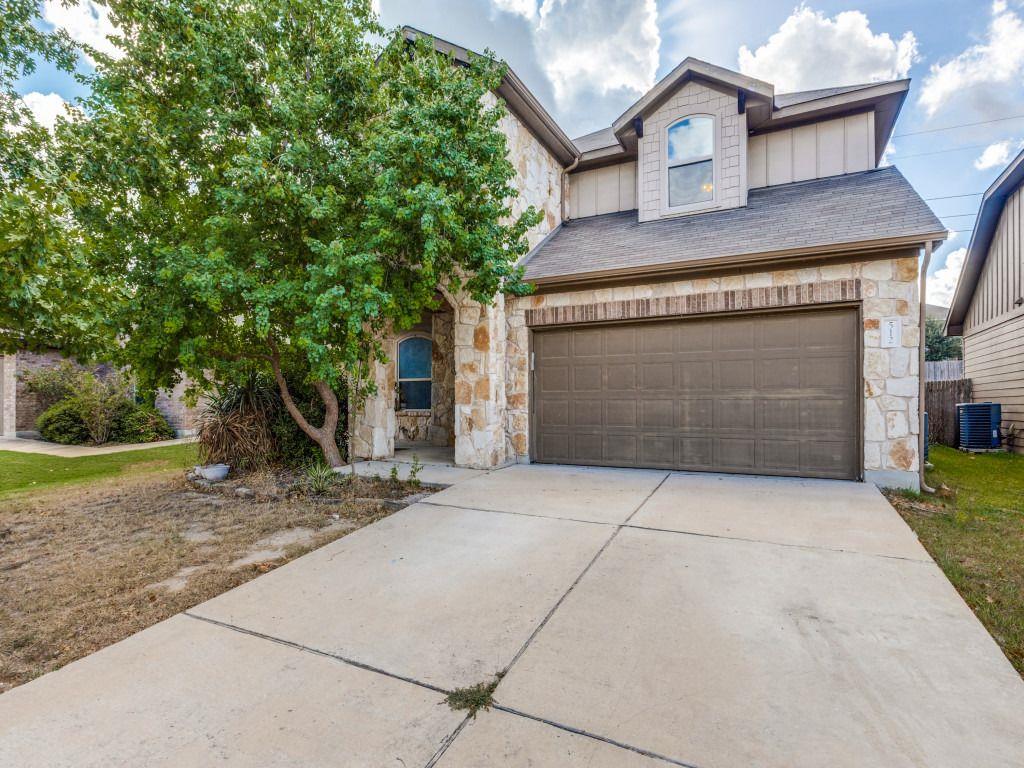 512 Eagle Brook Ln Property Photo 1