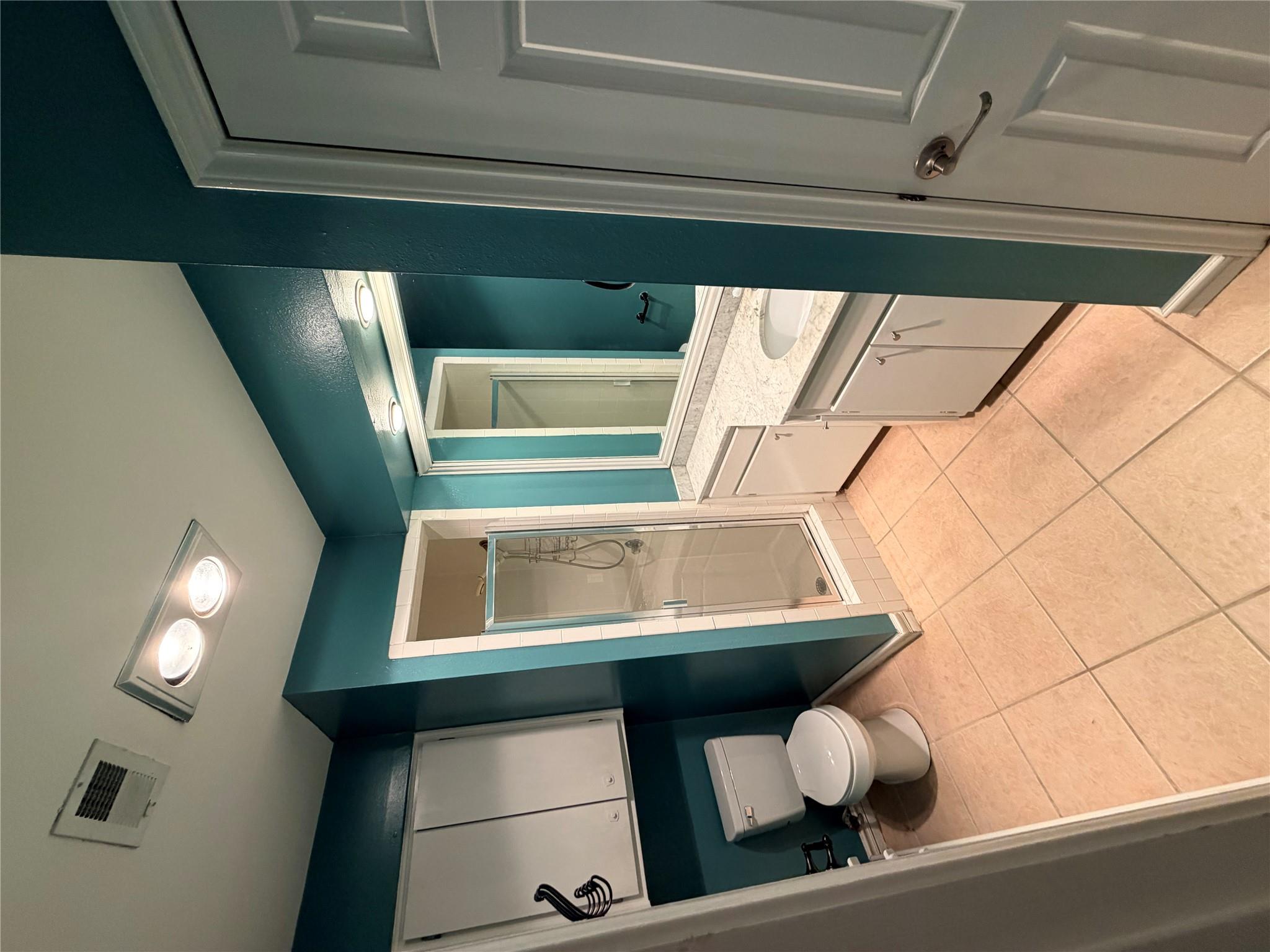 6600 Valleyside Rd #d-20 Property Photo 7
